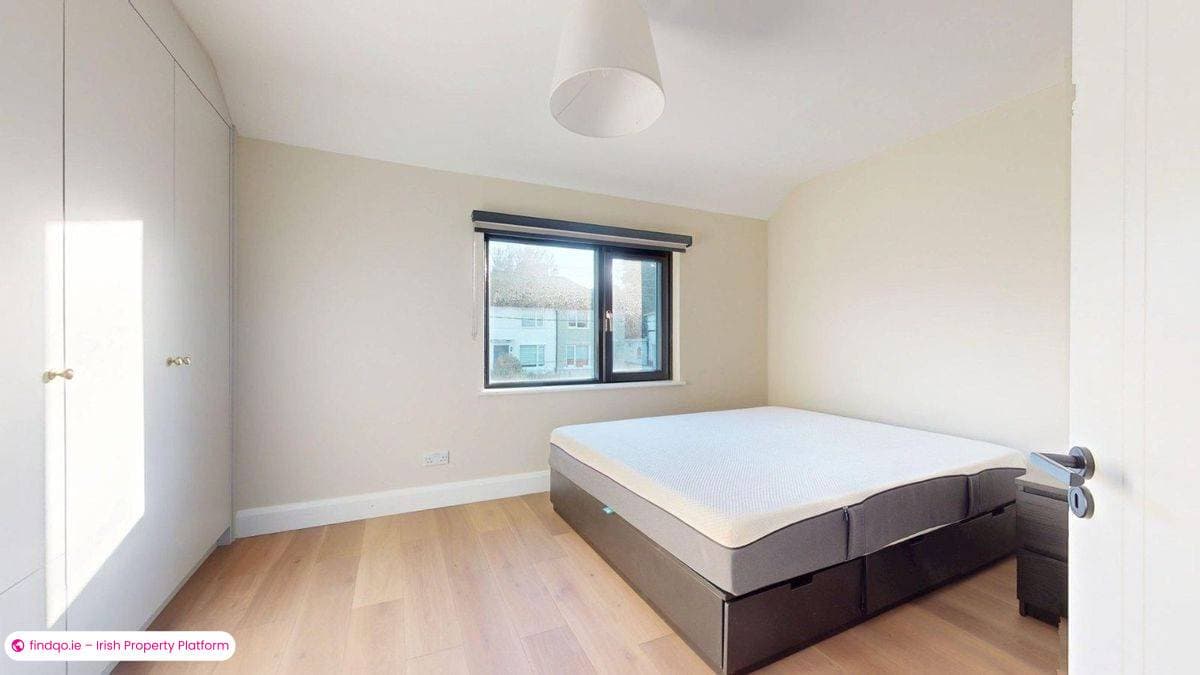 End of terrace house for Sale in Howth, Dublin (County)