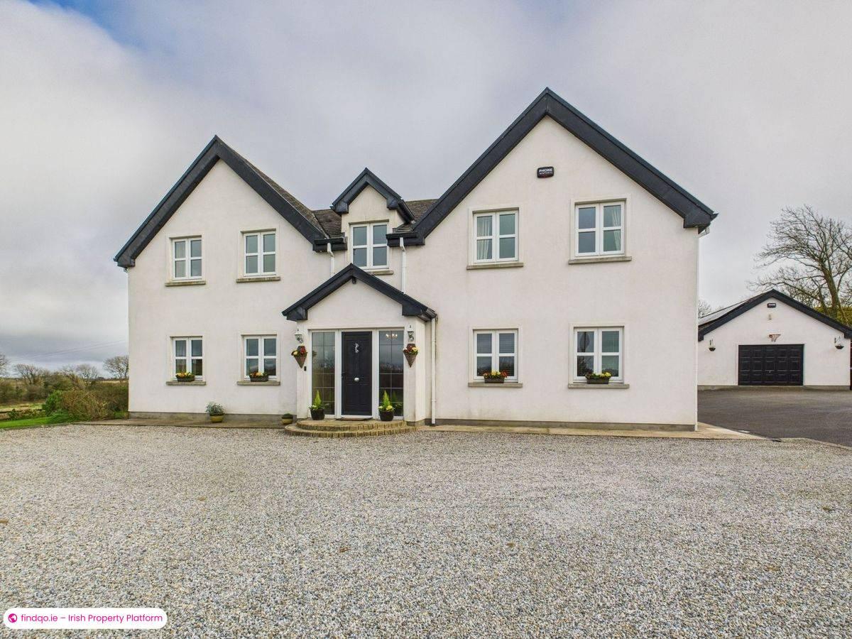 Detached house for Sale in Butlerstown, Waterford