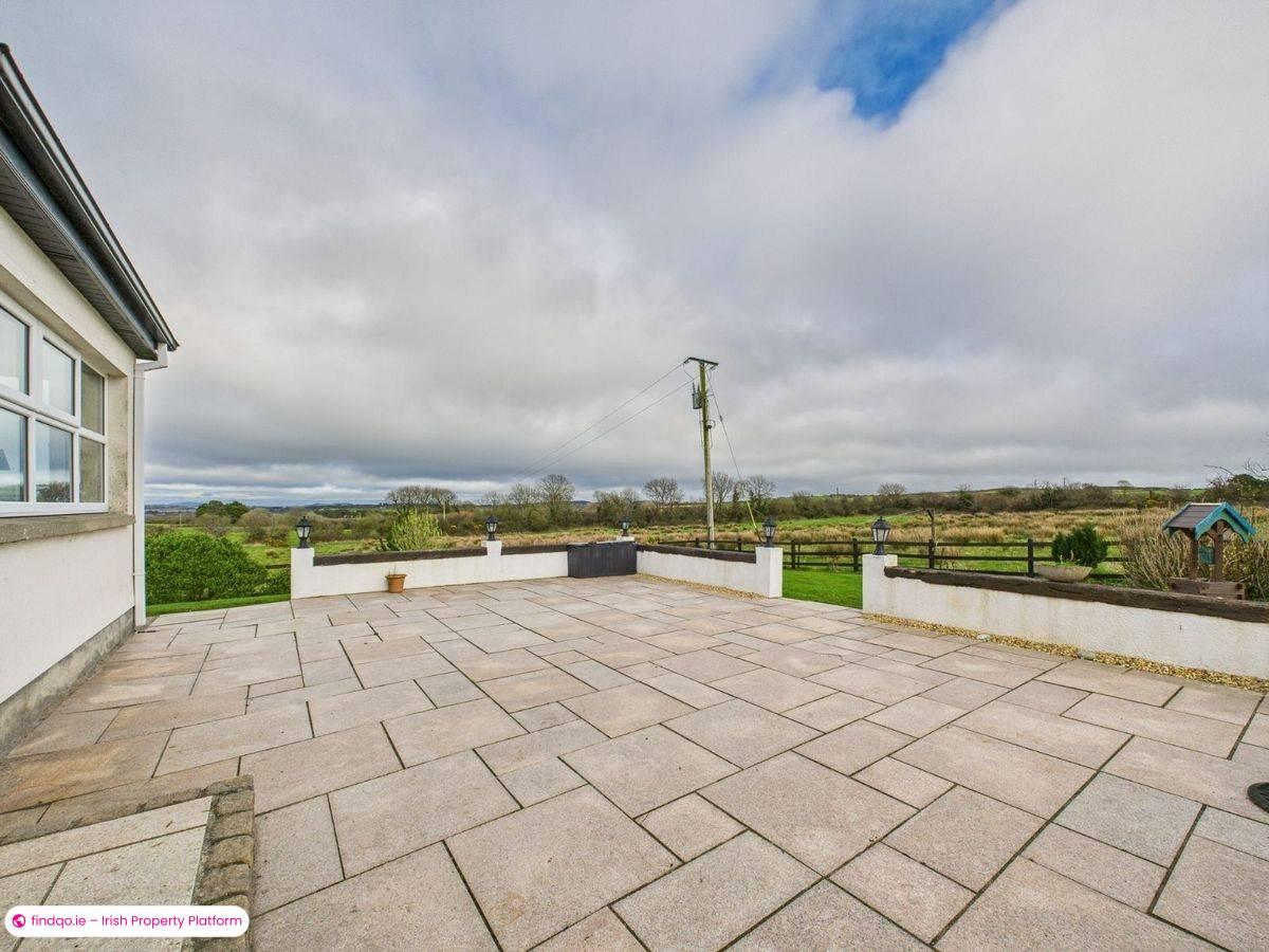 Detached house for Sale in Butlerstown, Waterford