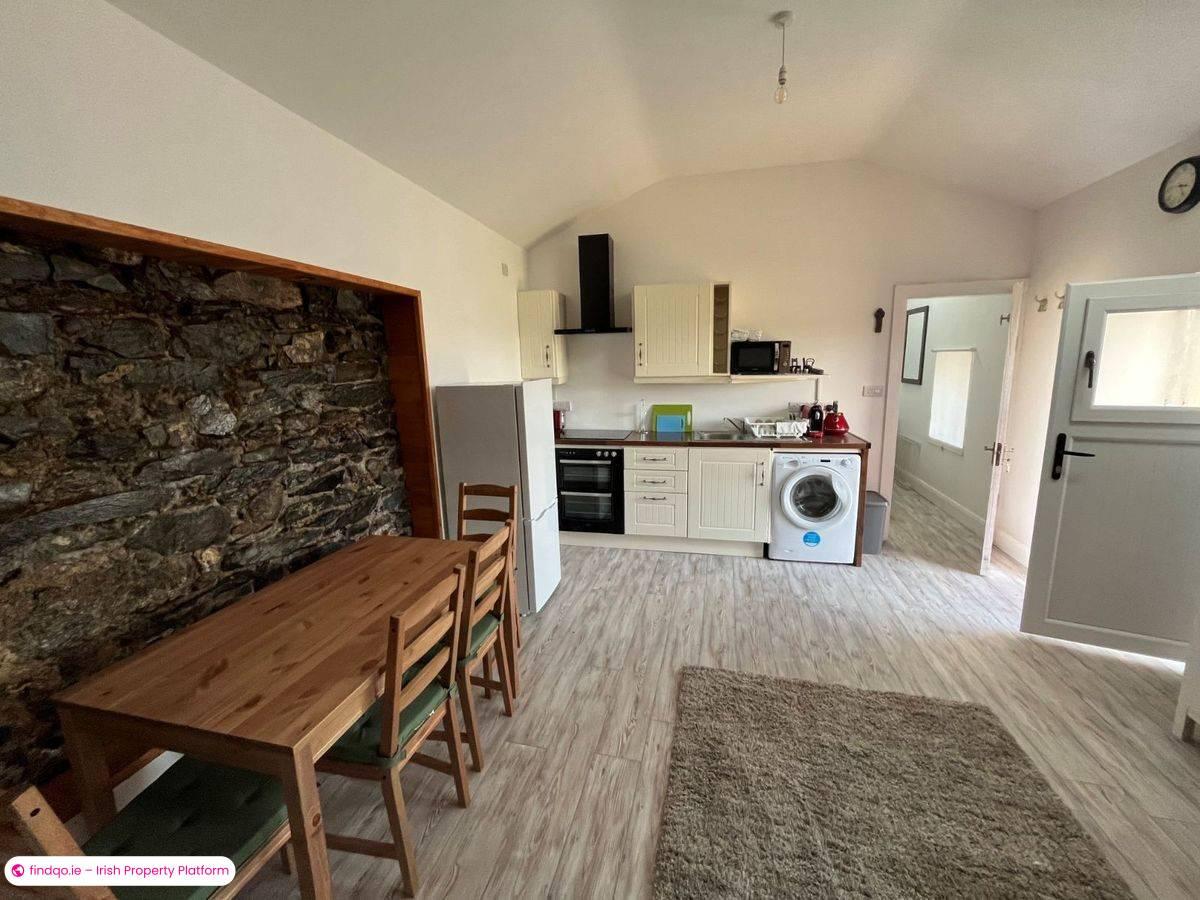 Detached house for Sale in Butlerstown, Waterford