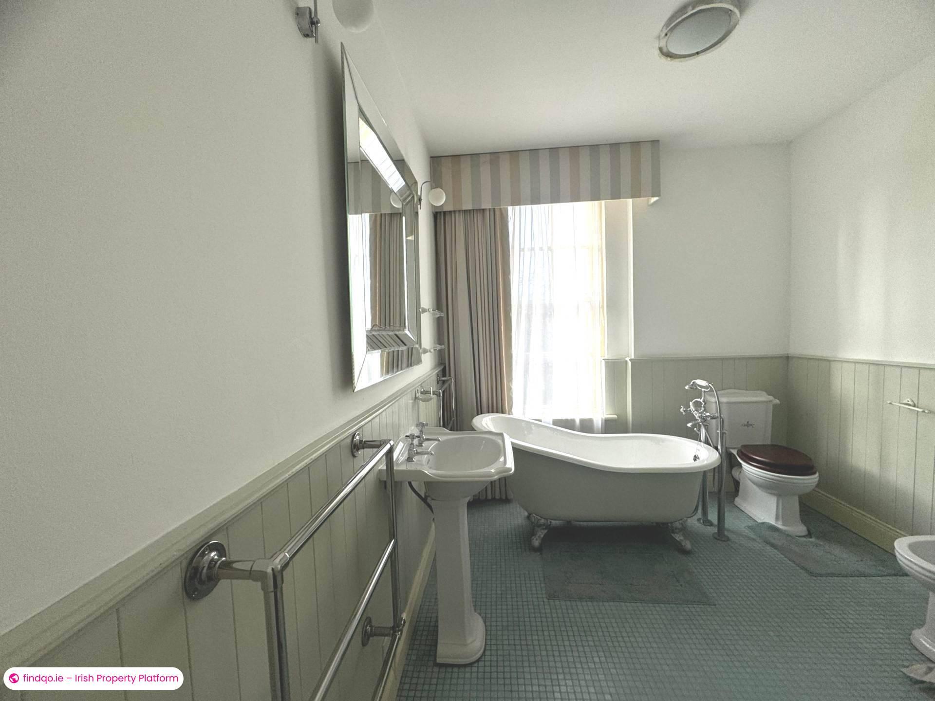 2 Bedroom Apartment for Rent in Dublin 4