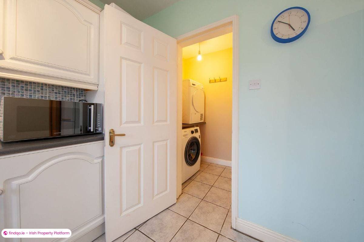 Semi-detached house for Sale in Lucan, Dublin (County)