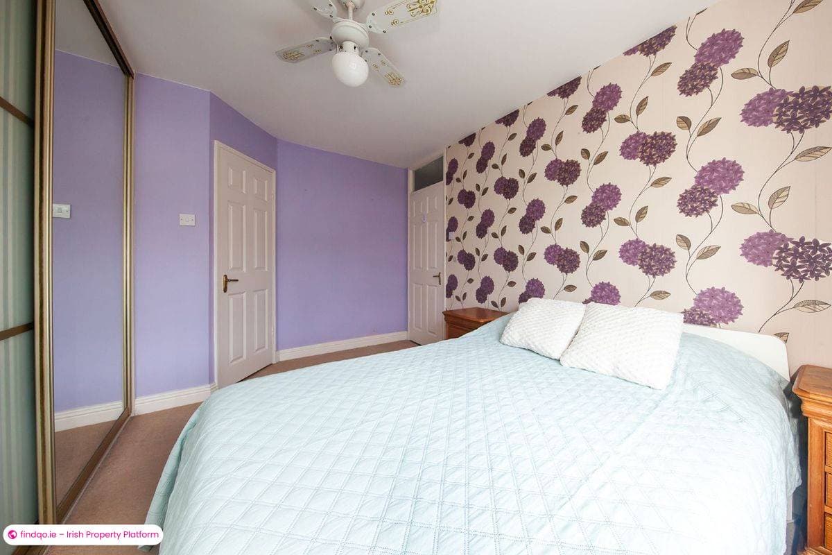 Semi-detached house for Sale in Lucan, Dublin (County)