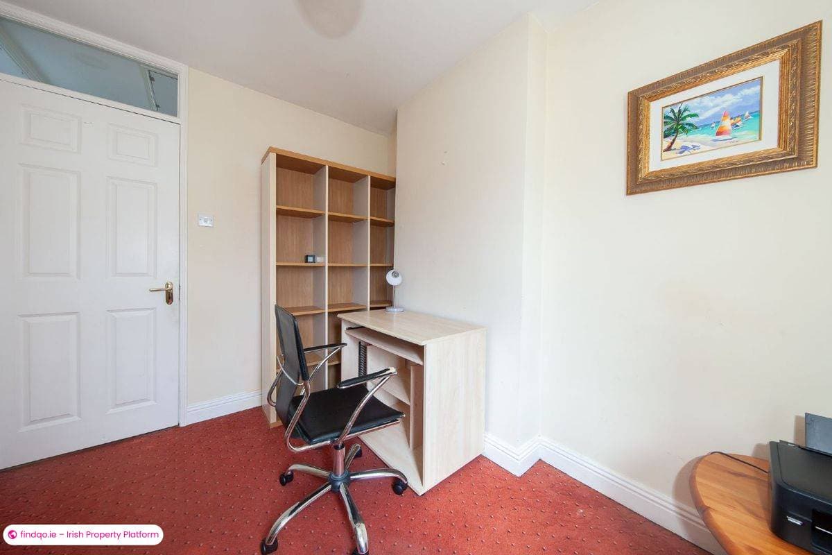 Semi-detached house for Sale in Lucan, Dublin (County)