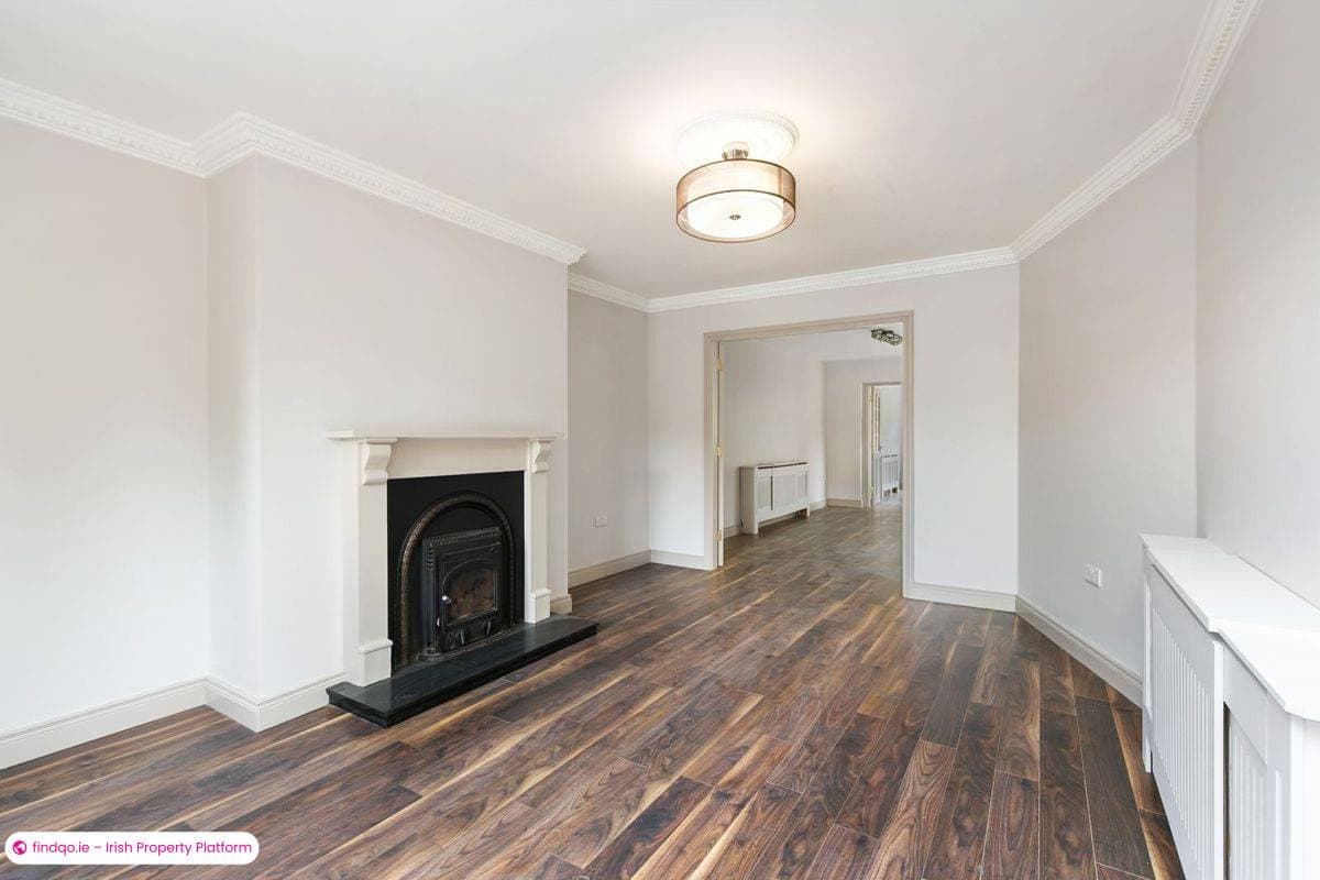 Semi-detached house for Sale in Cavan, Cavan