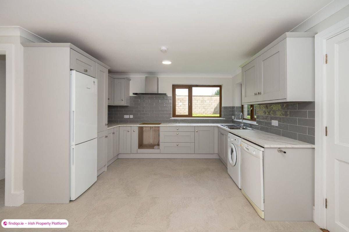 Detached house for Sale in Model Farm Road, Cork