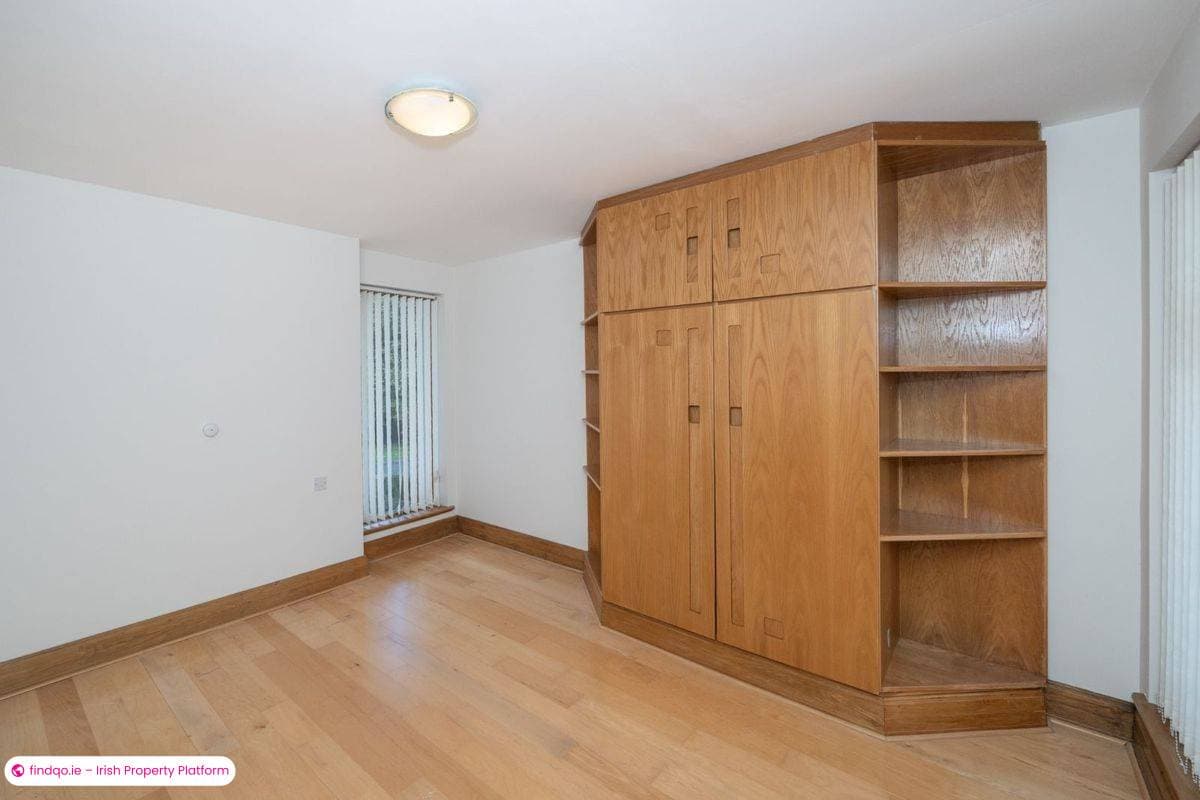 Detached house for Sale in Model Farm Road, Cork