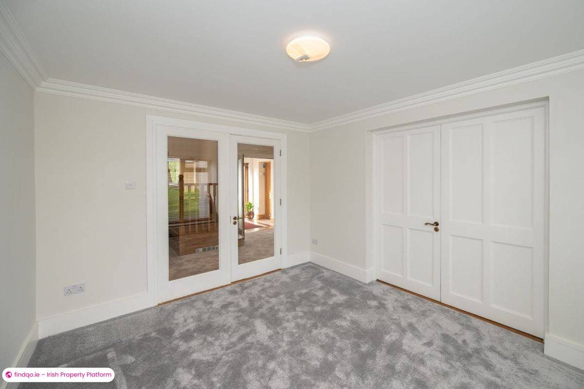 Detached house for Sale in Model Farm Road, Cork