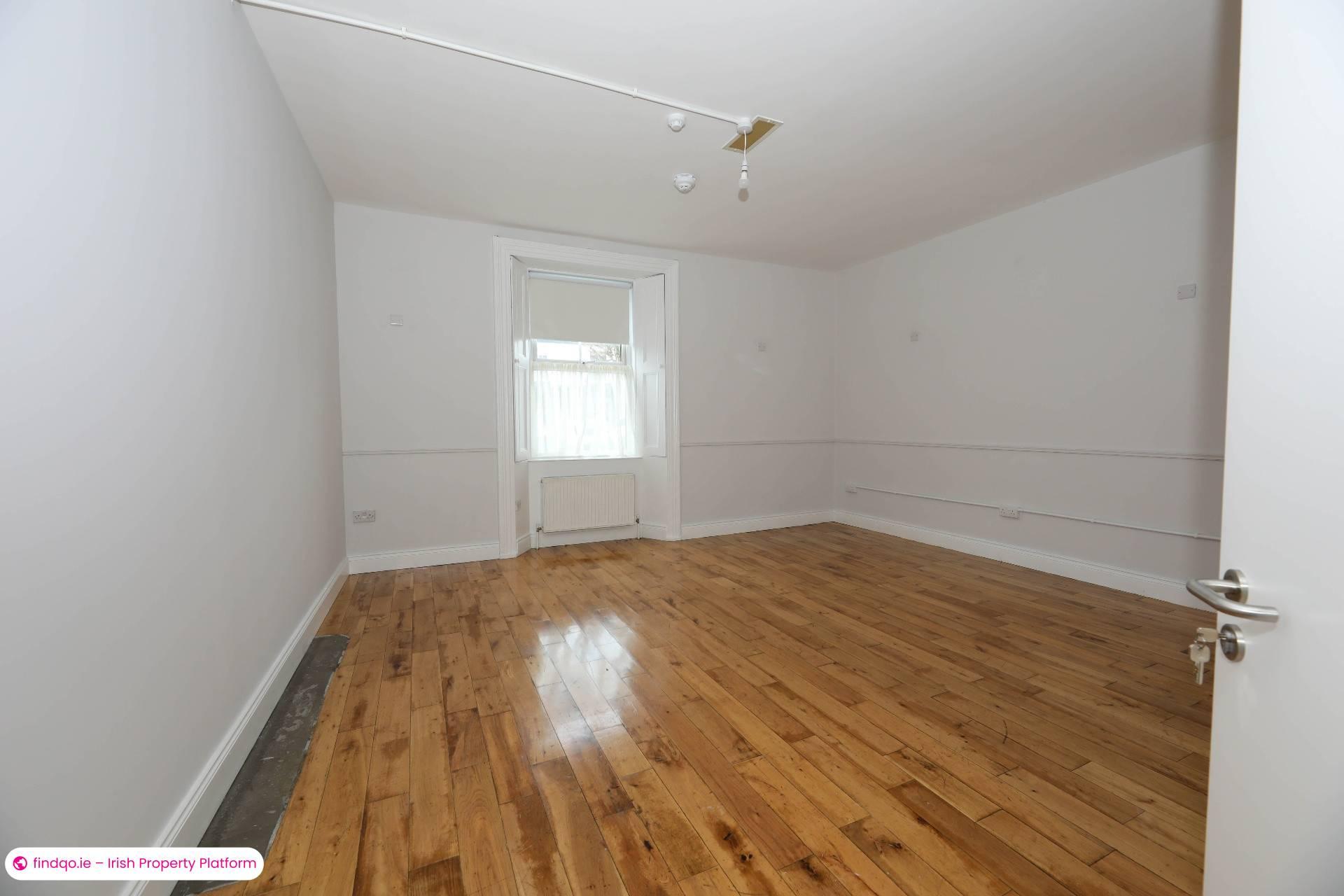 End of terrace house for Sale in Abbeyleix, Laois