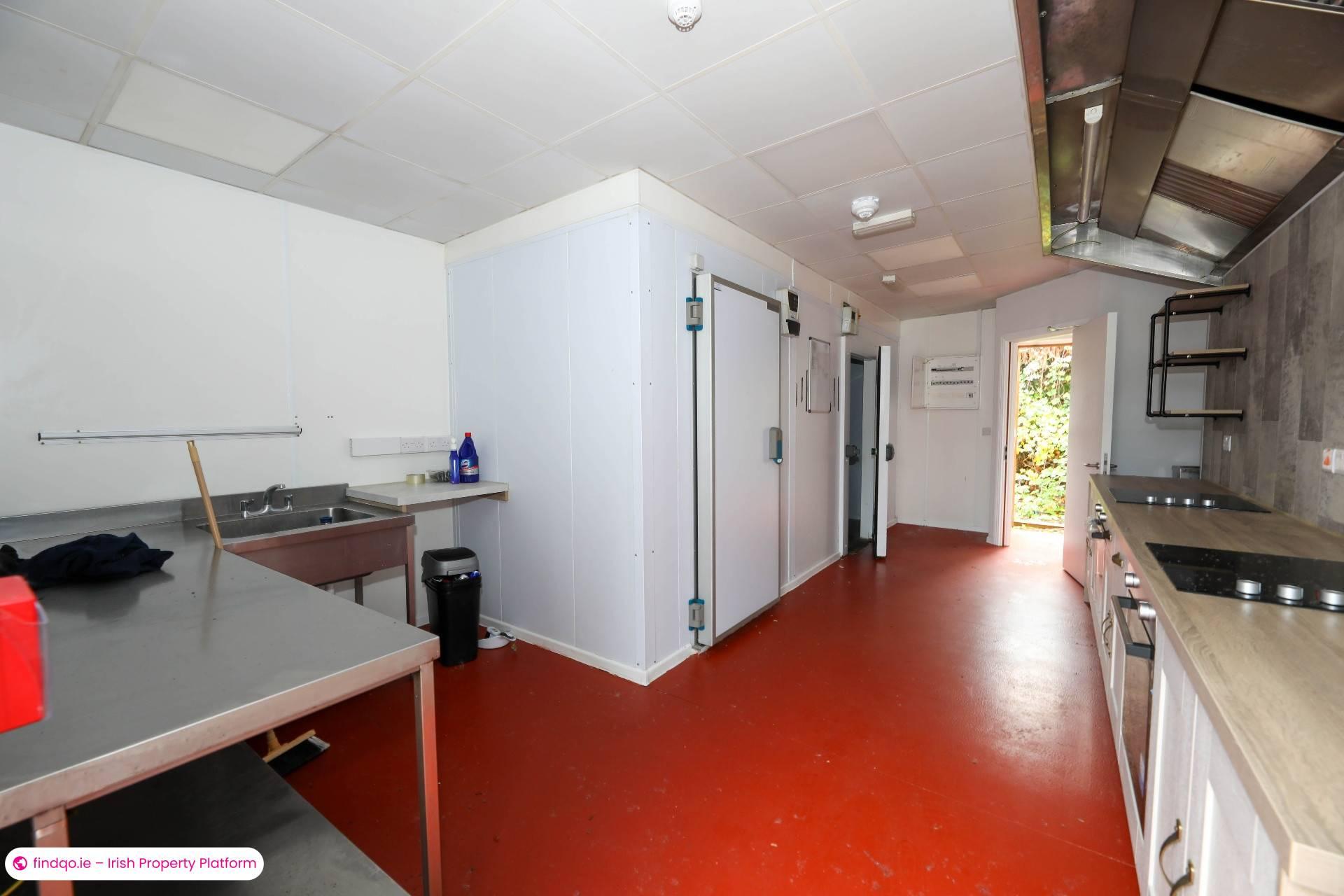 End of terrace house for Sale in Abbeyleix, Laois