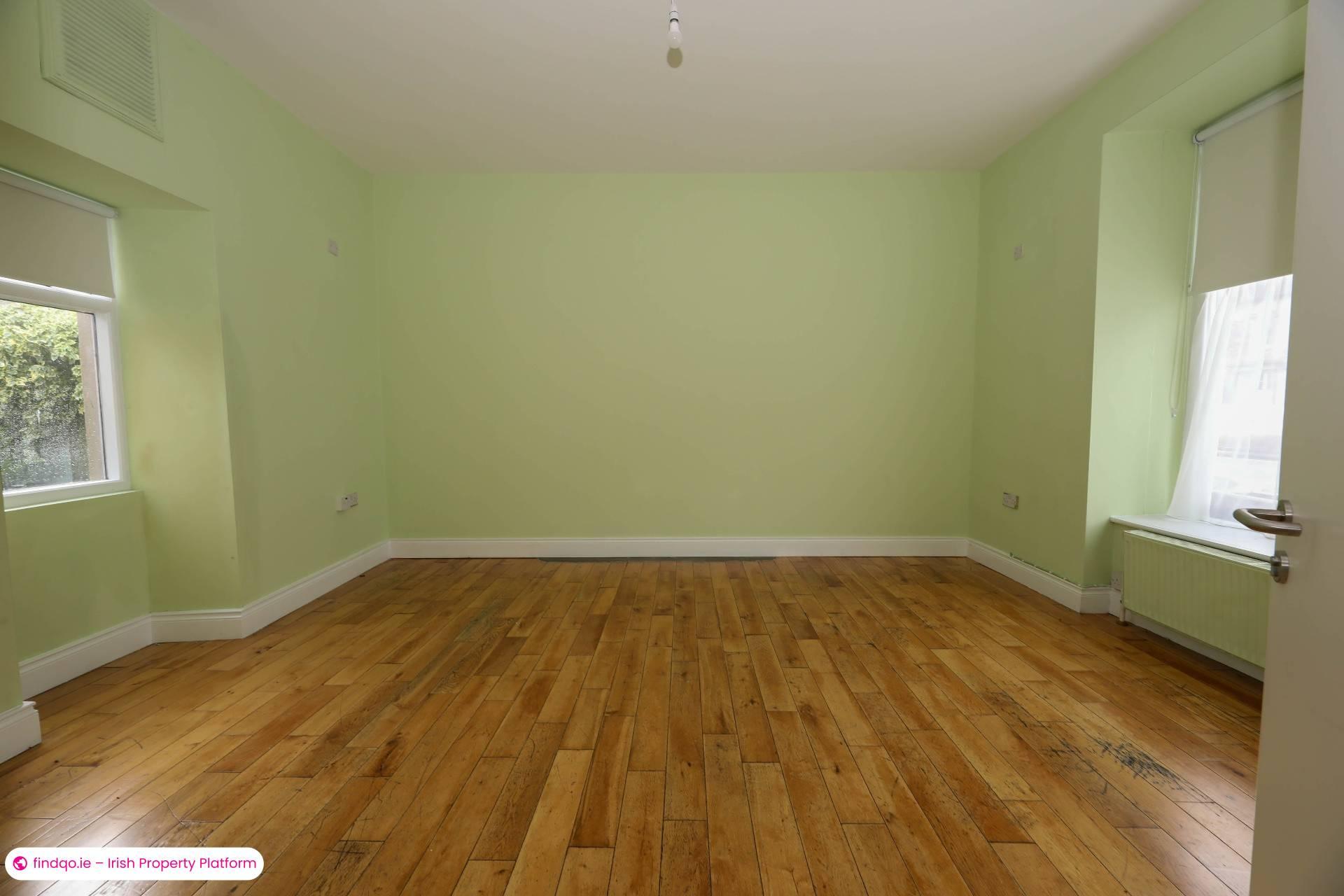 End of terrace house for Sale in Abbeyleix, Laois