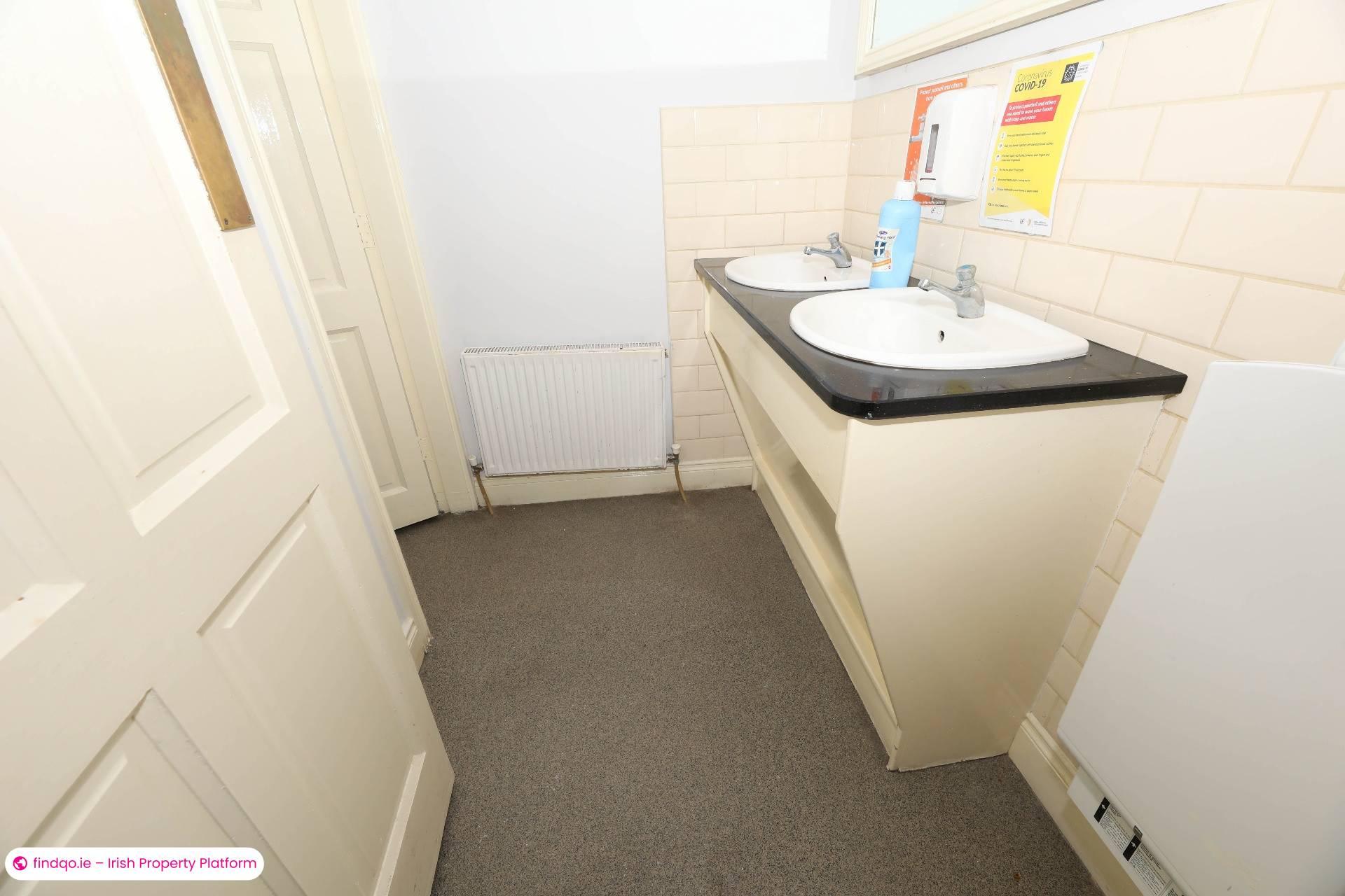 End of terrace house for Sale in Abbeyleix, Laois