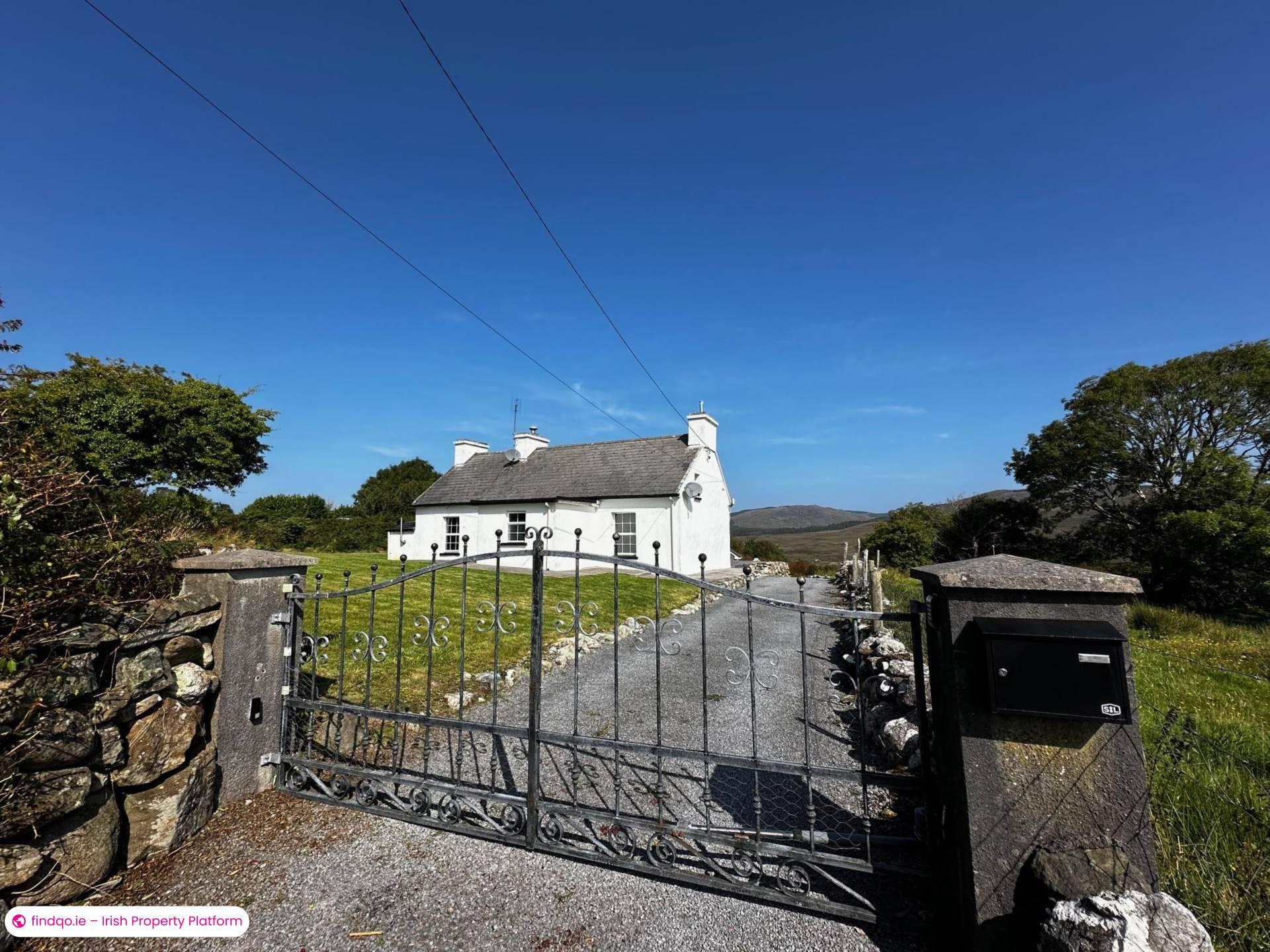 Detached house for Sale in Oughterard, Galway