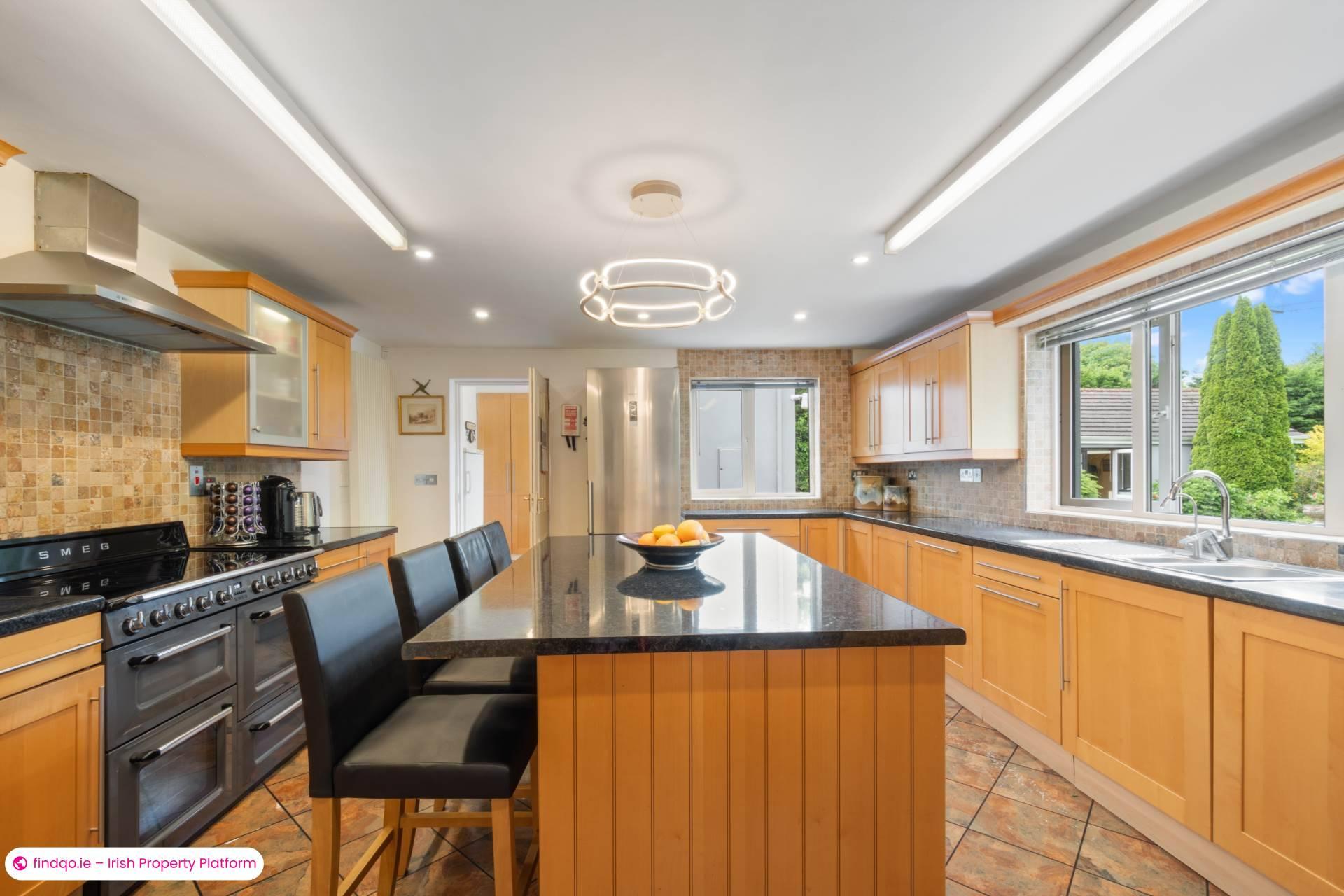 Detached house for Sale in Oughterard, Galway, H91 W83H