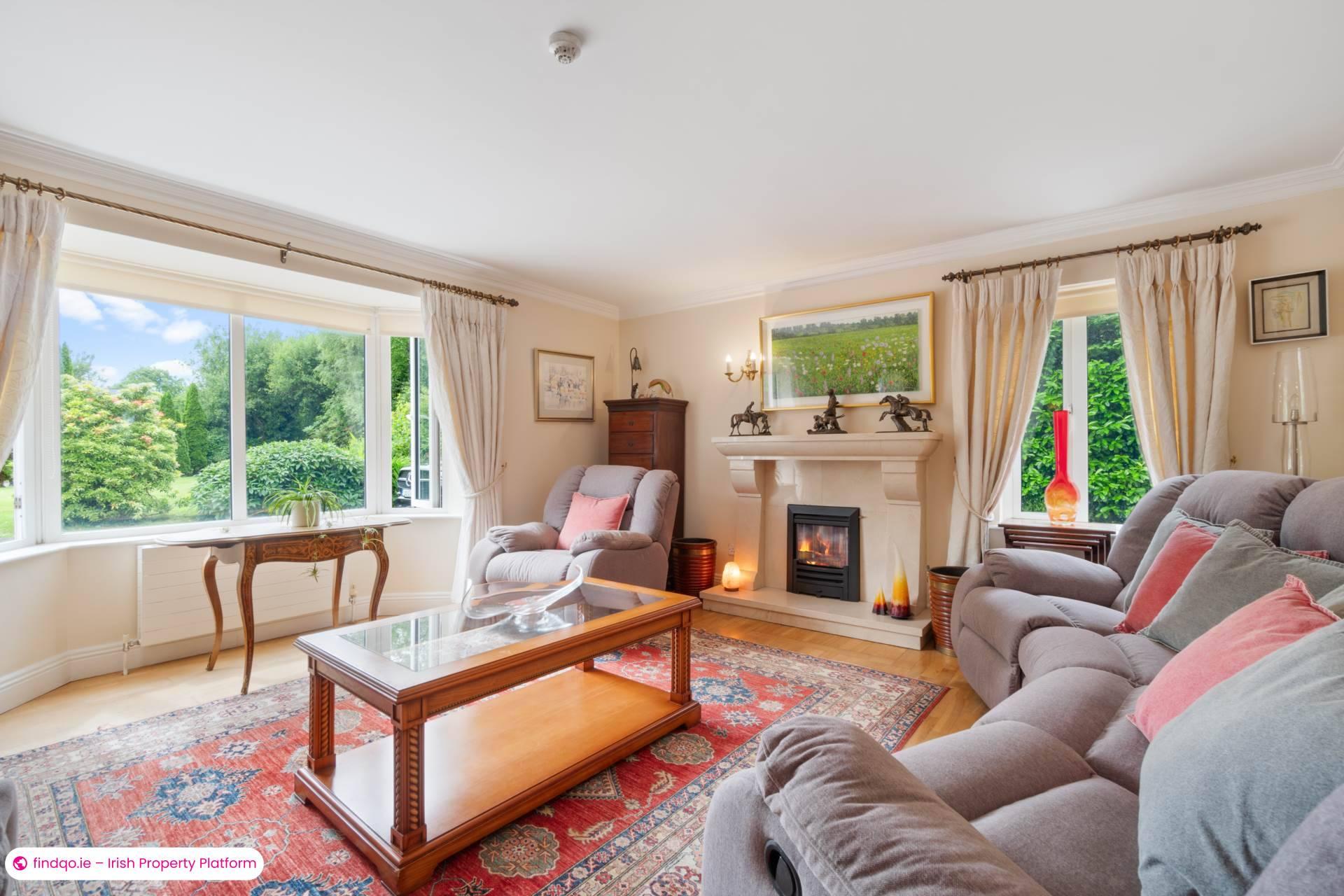 Detached house for Sale in Oughterard, Galway, H91 W83H