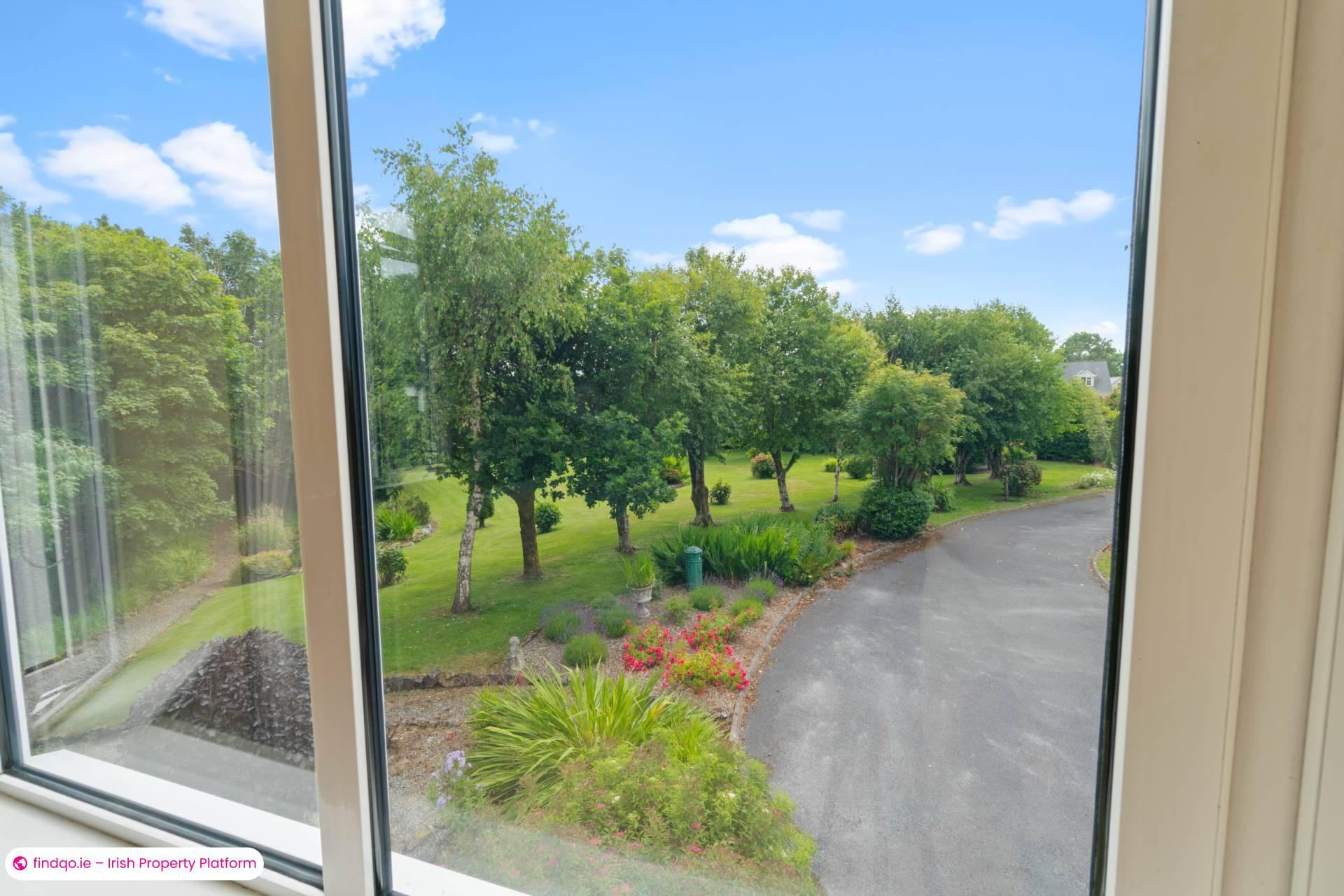 Detached house for Sale in Oughterard, Galway, H91 W83H