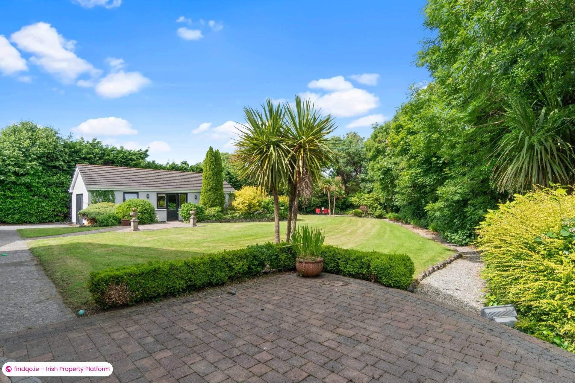 Detached house for Sale in Oughterard, Galway, H91 W83H