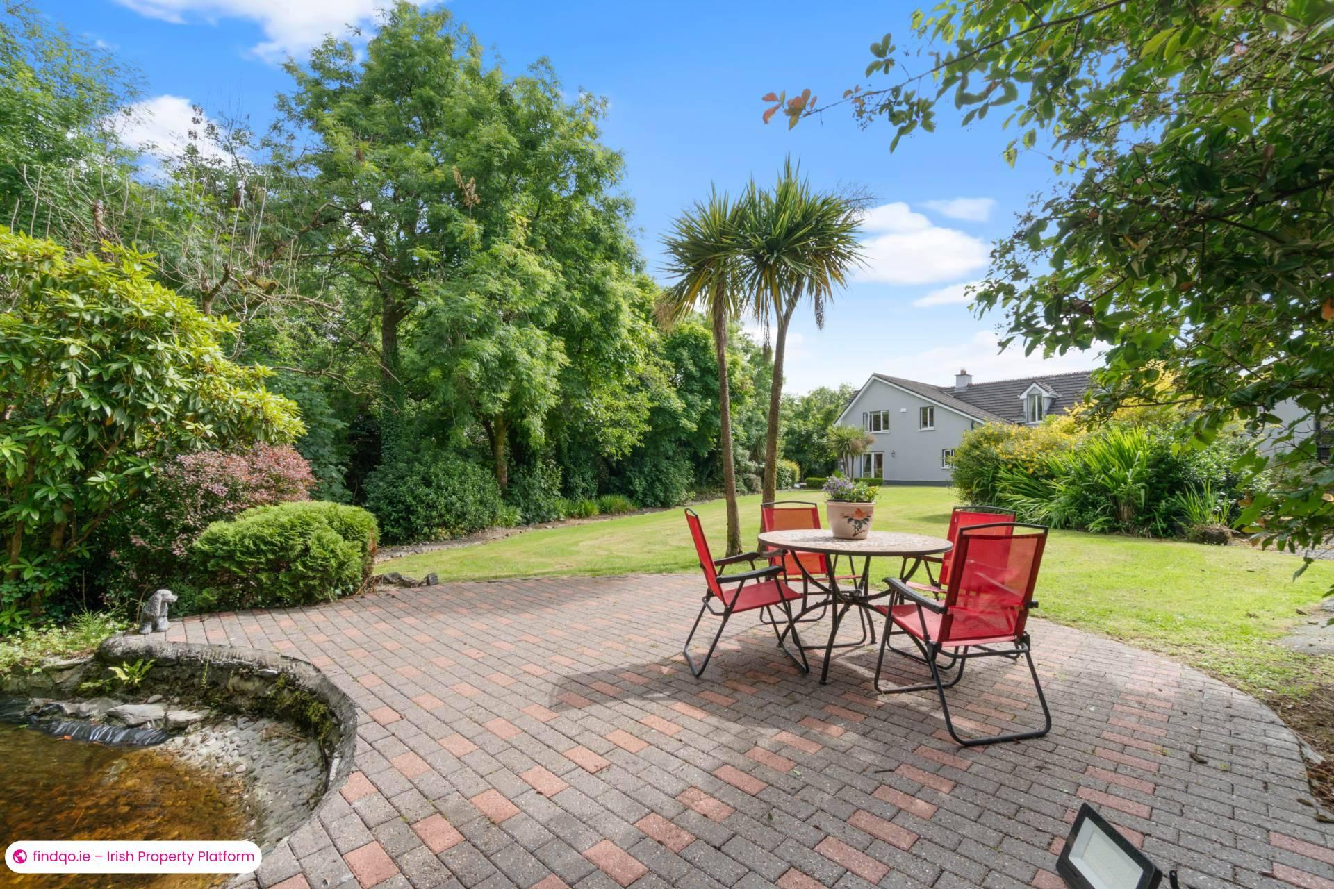 Detached house for Sale in Oughterard, Galway, H91 W83H