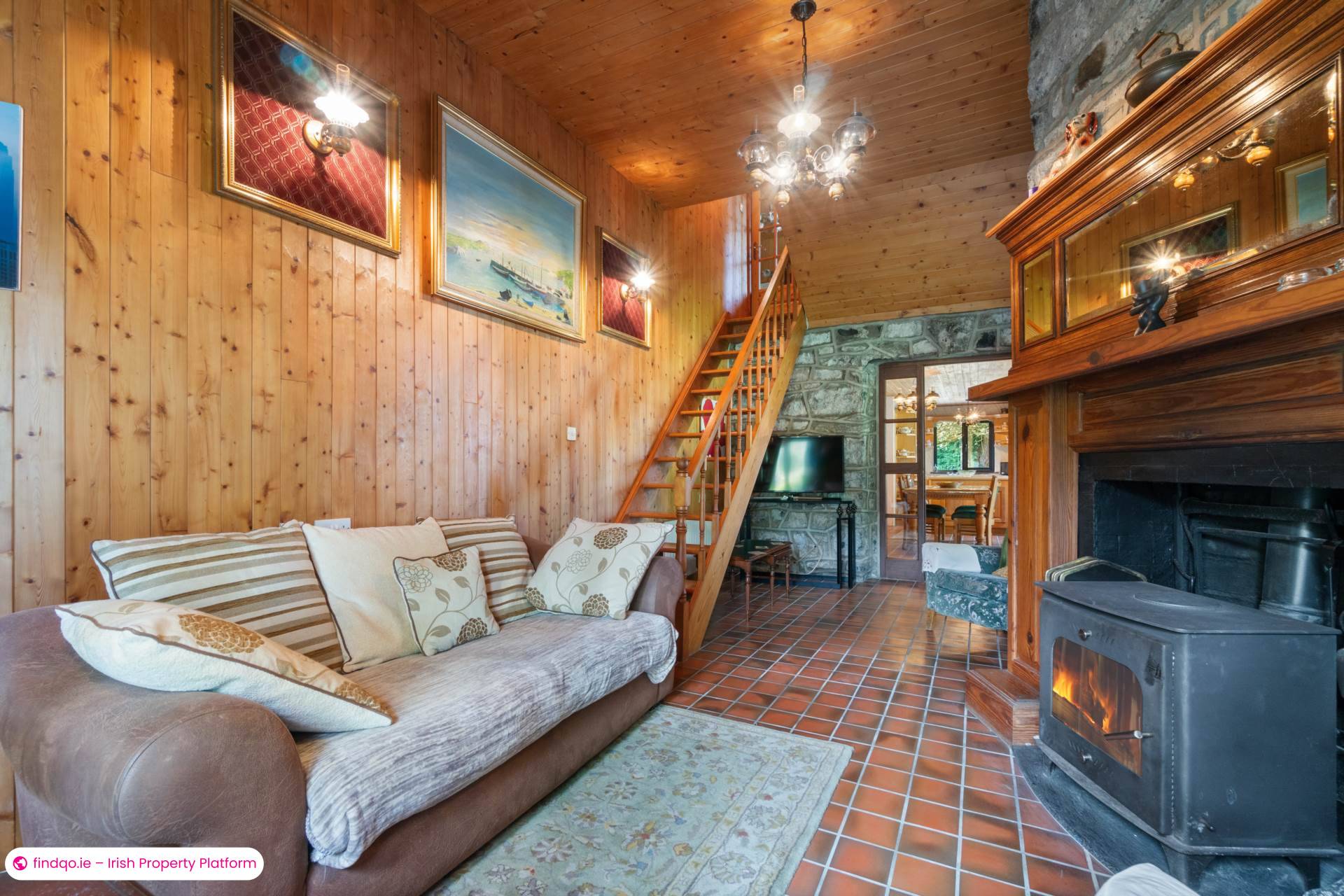 Detached house for Sale in Oughterard, Galway, H91 RFY9