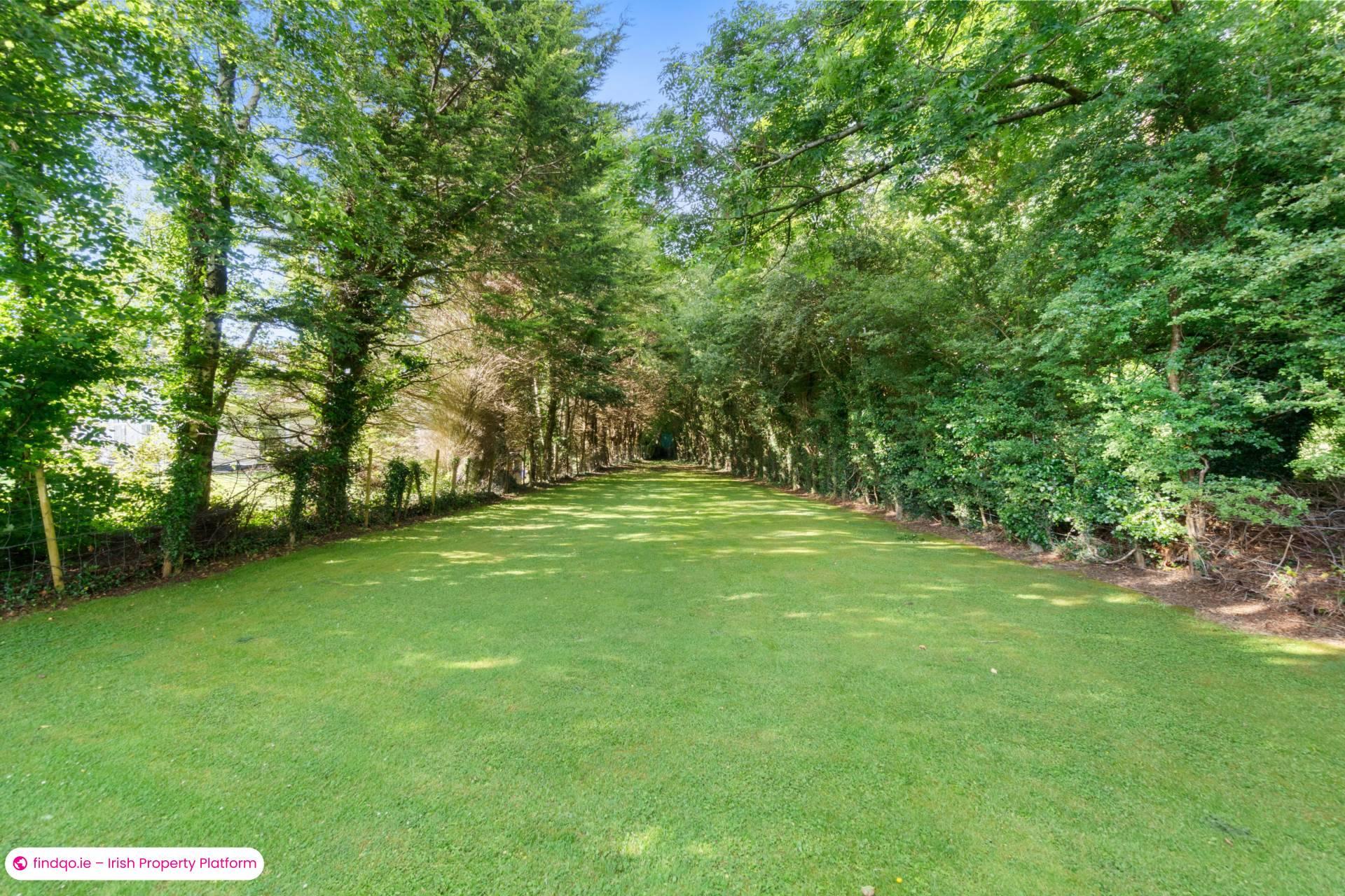 Detached house for Sale in Oughterard, Galway, H91 RFY9