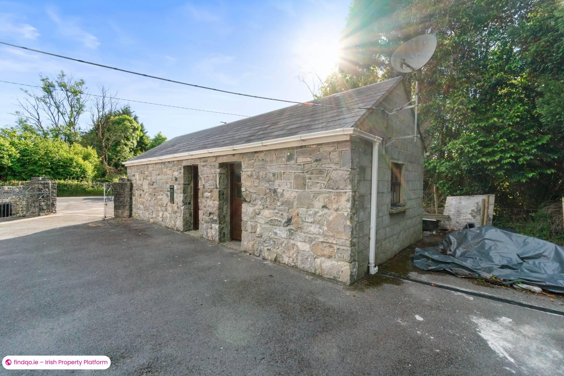 Detached house for Sale in Oughterard, Galway, H91 RFY9