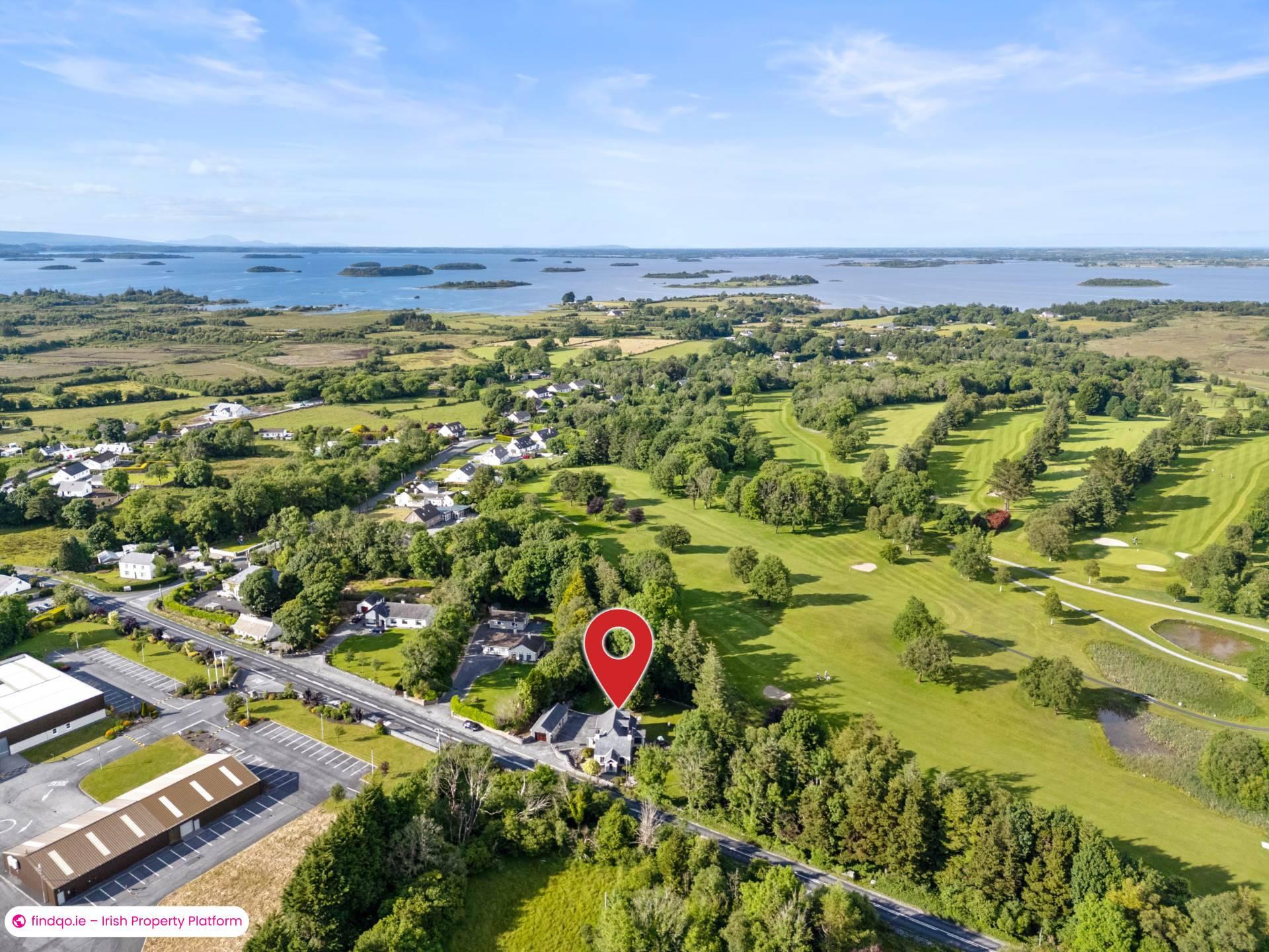 Detached house for Sale in Oughterard, Galway, H91 RFY9