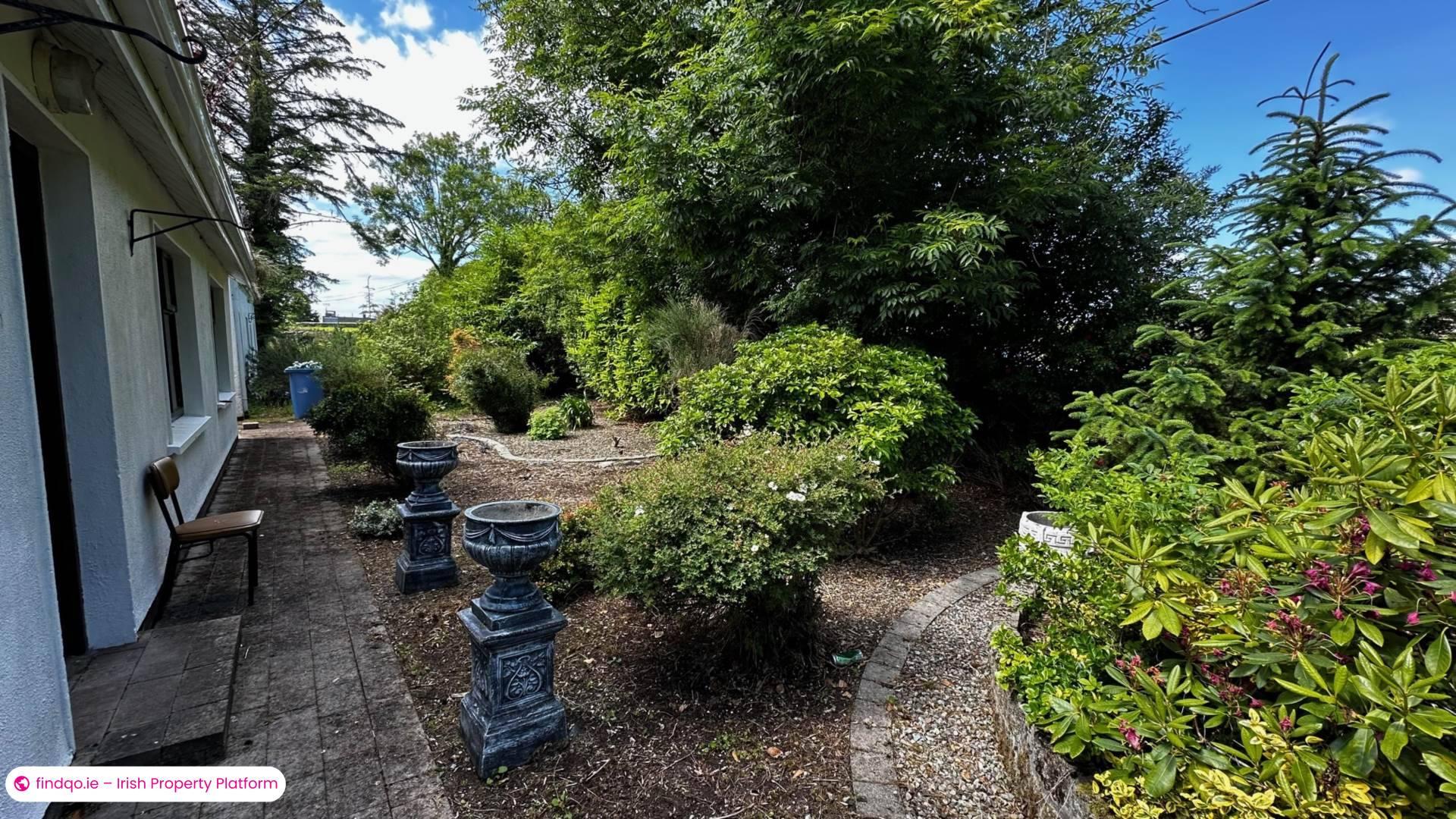 Detached house for Sale in Rosscahill, Galway, H91 X9CR