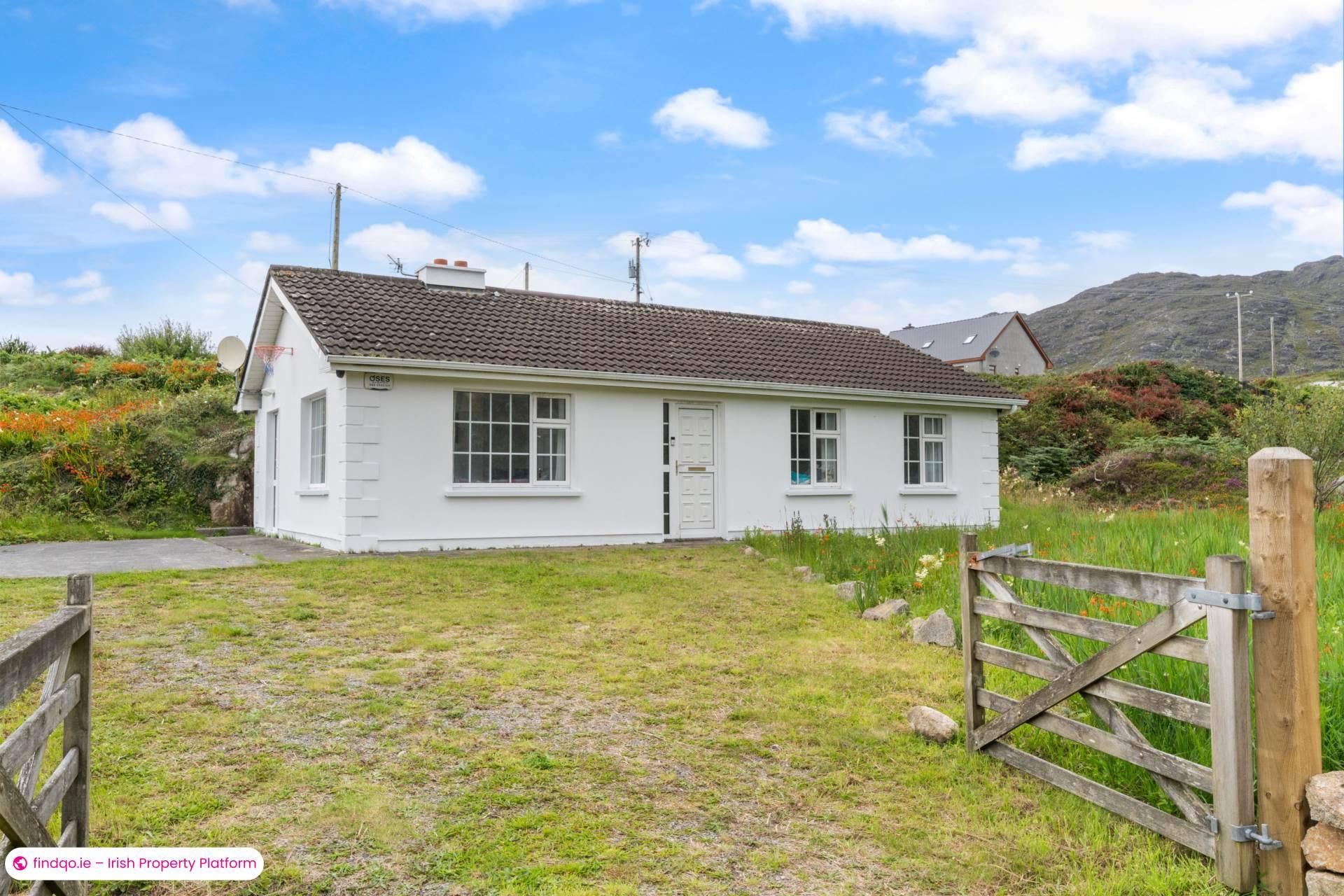 Detached house for Sale in Roundstone, Galway, H91 V6YC