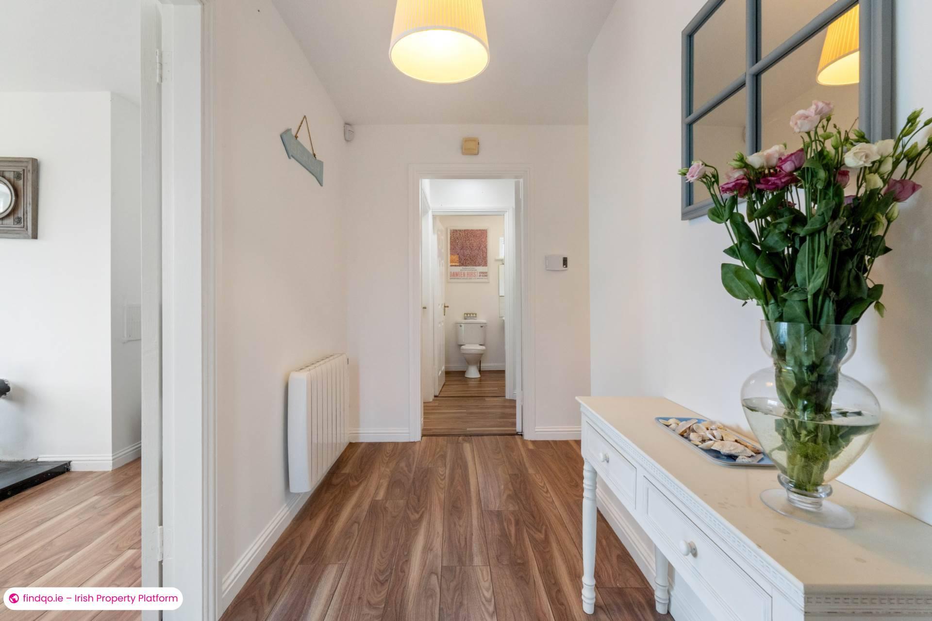 Detached house for Sale in Roundstone, Galway, H91 V6YC