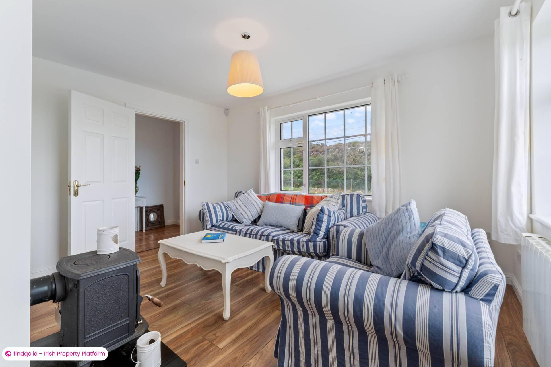 Detached house for Sale in Roundstone, Galway, H91 V6YC