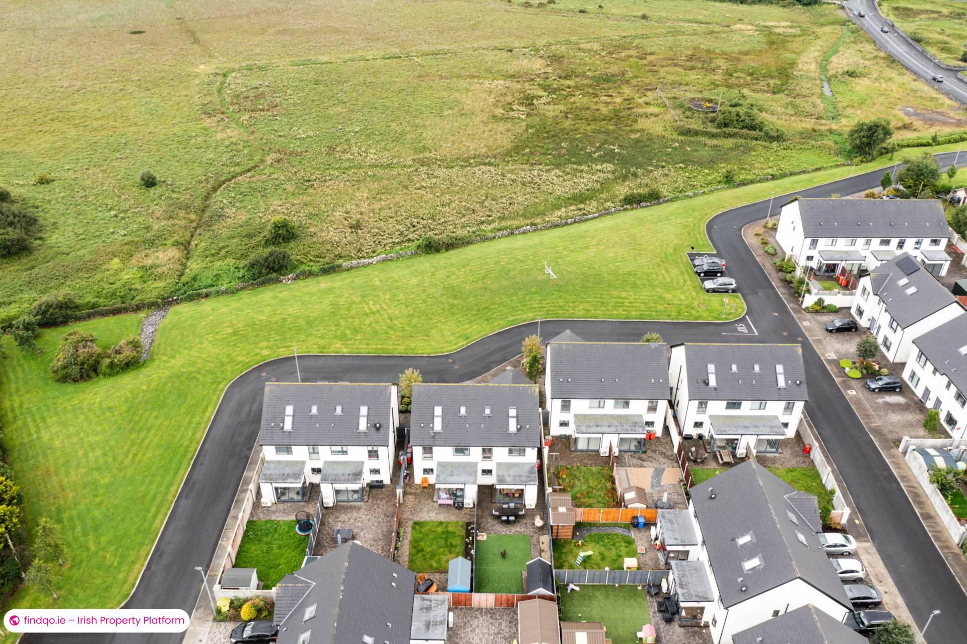 Semi-detached house for Sale in Oranmore, Galway