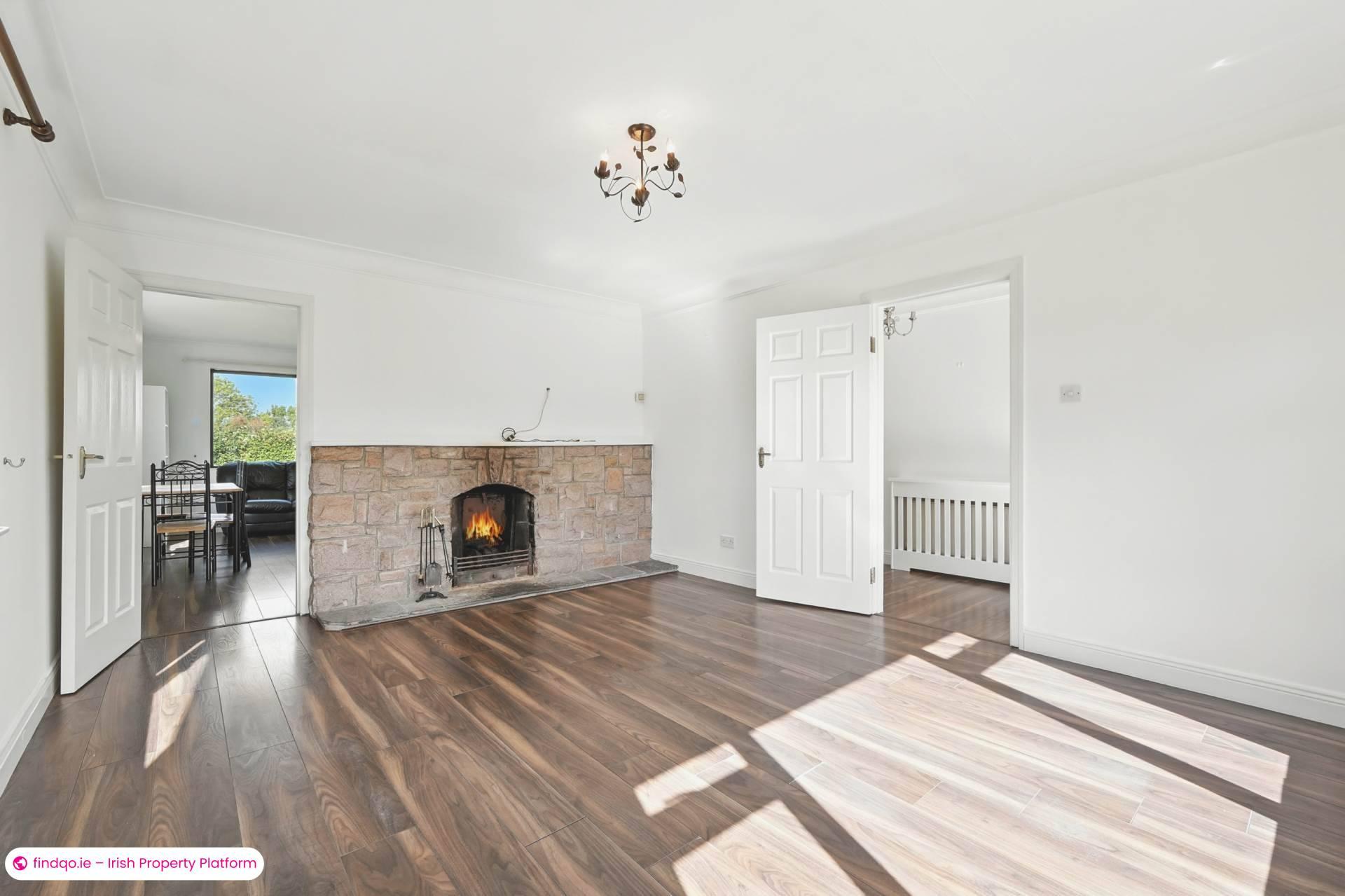 Detached house for Sale in Oughterard, Galway, H91 F66V