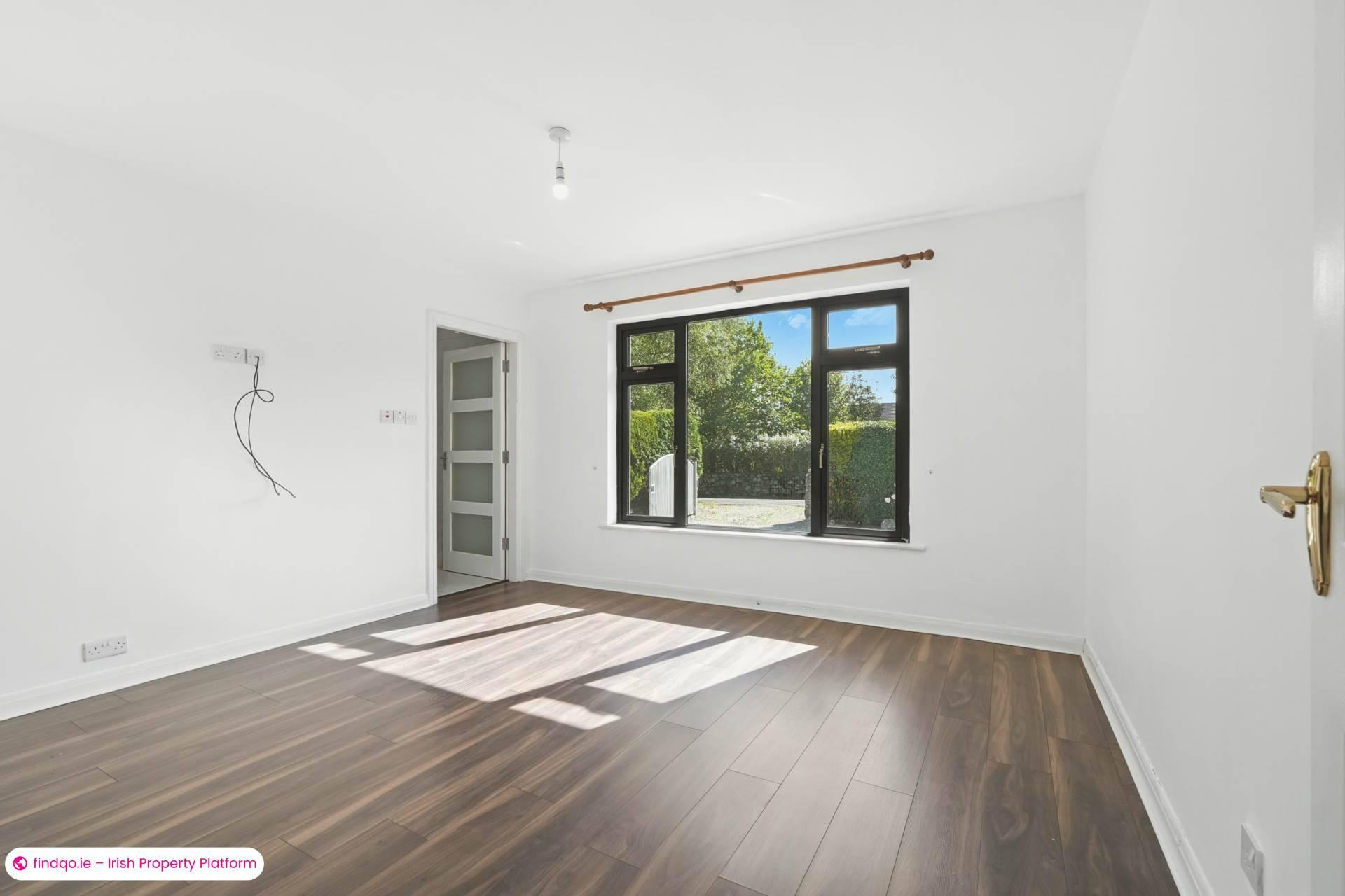 Detached house for Sale in Oughterard, Galway, H91 F66V