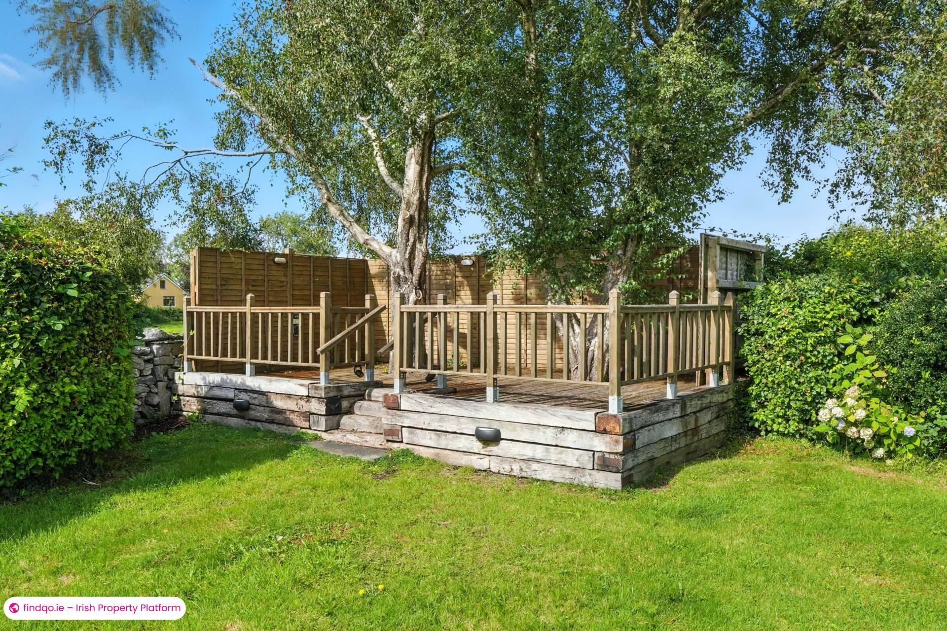 Detached house for Sale in Oughterard, Galway, H91 F66V