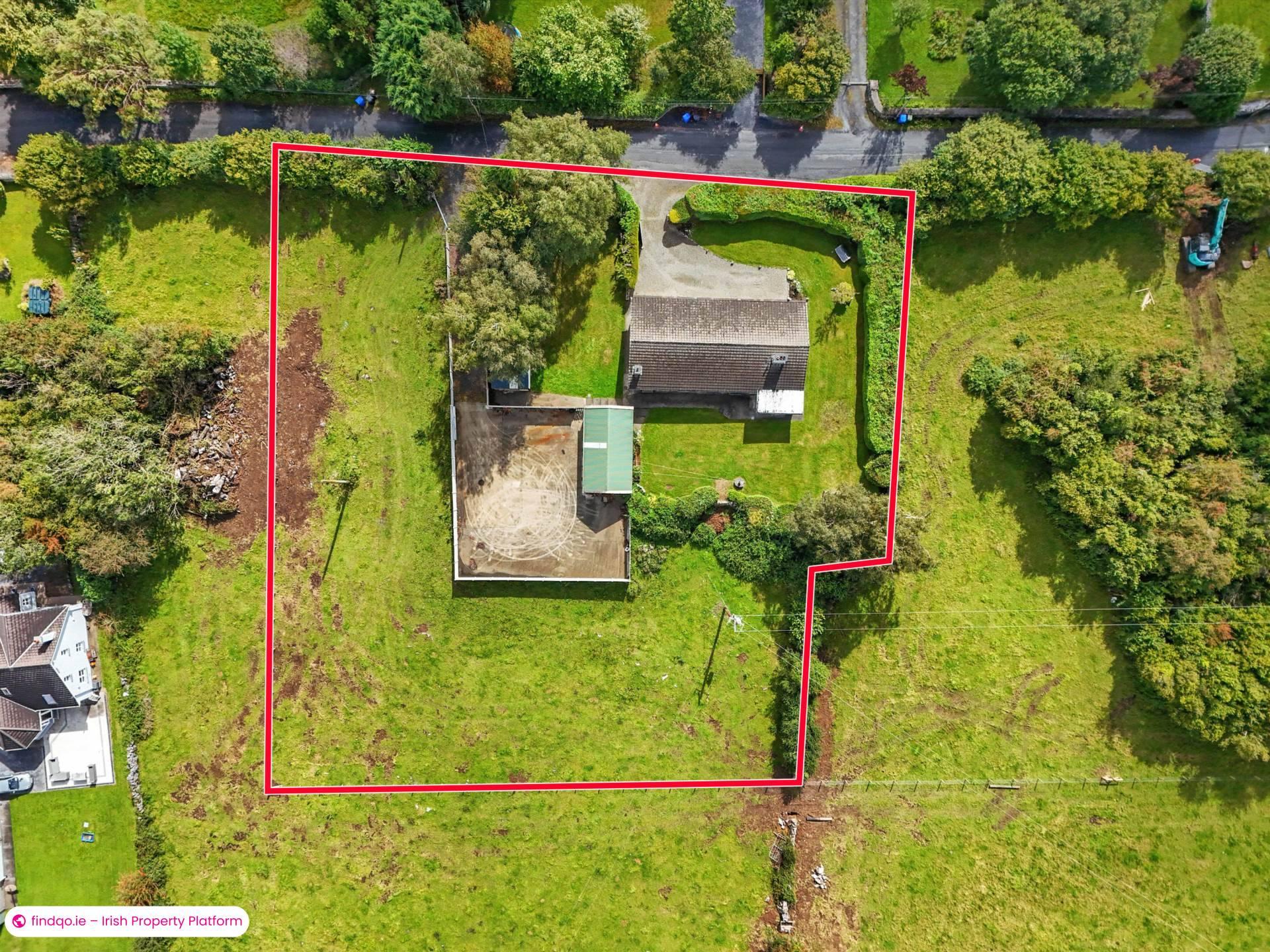 Detached house for Sale in Oughterard, Galway, H91 F66V