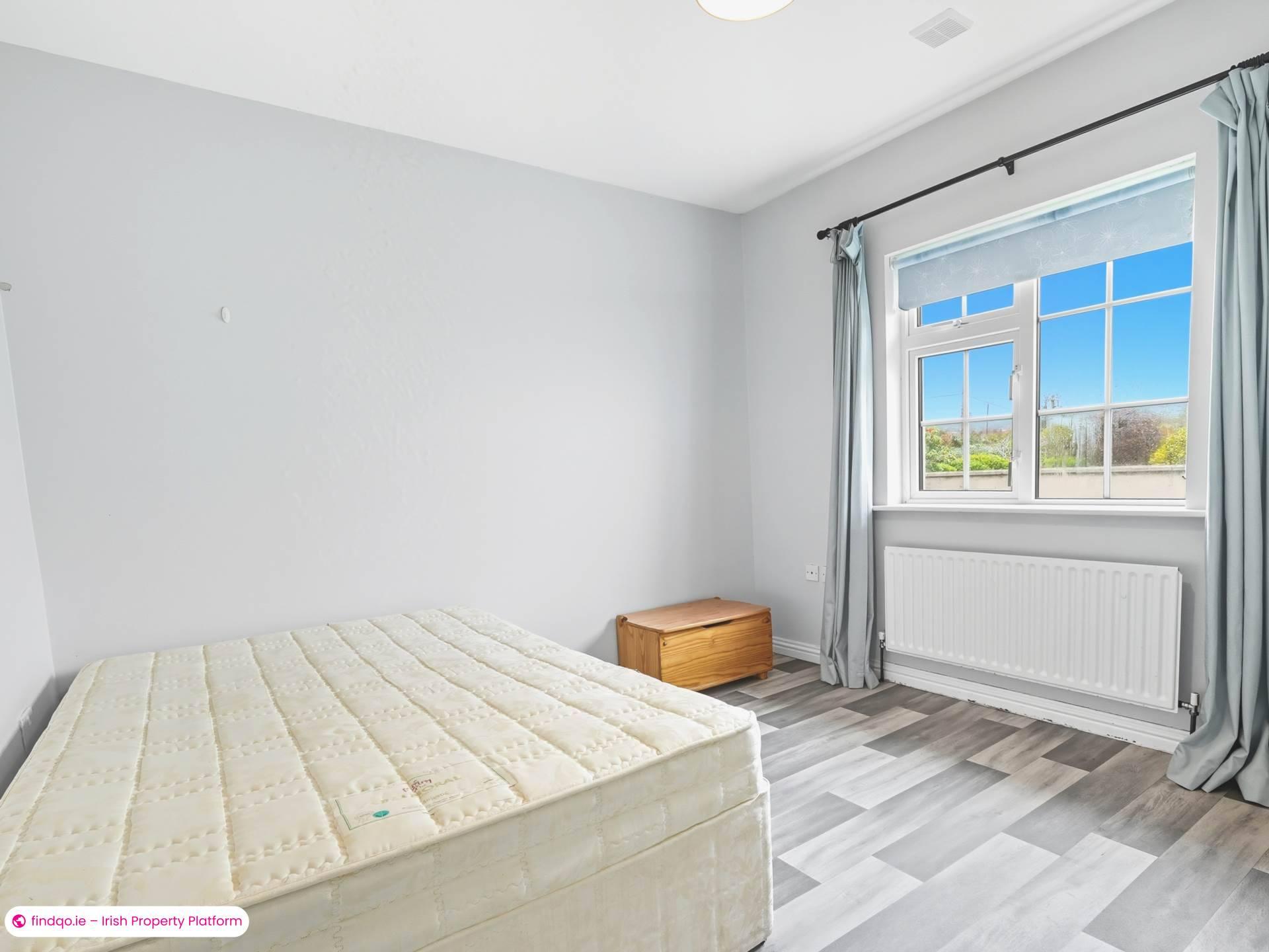 Detached house for Sale in Oughterard, Galway, H91 TKX5