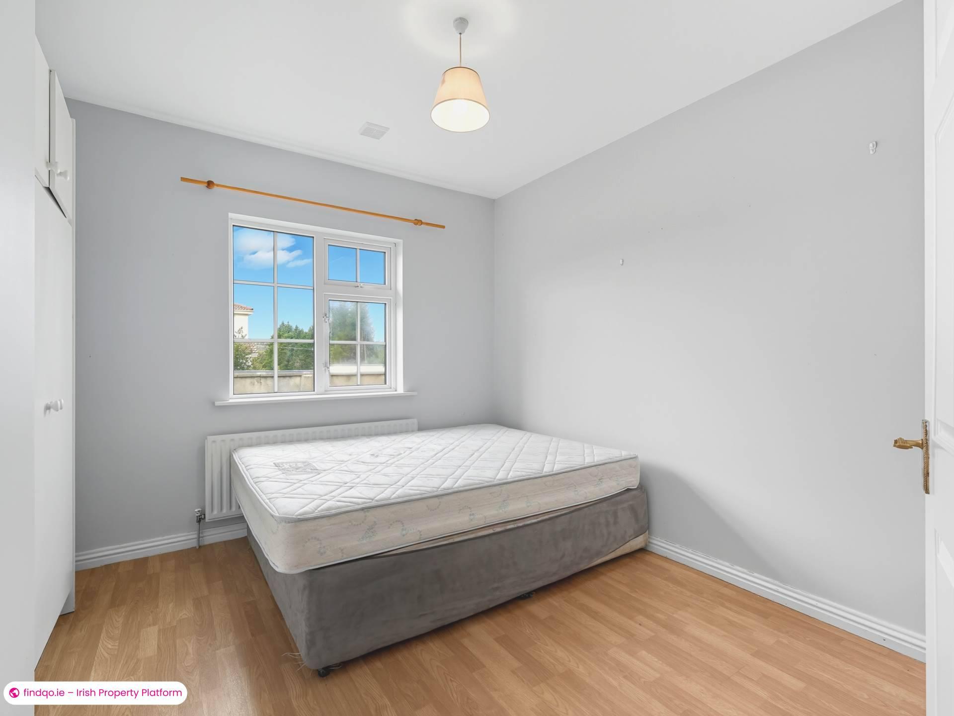 Detached house for Sale in Oughterard, Galway, H91 TKX5