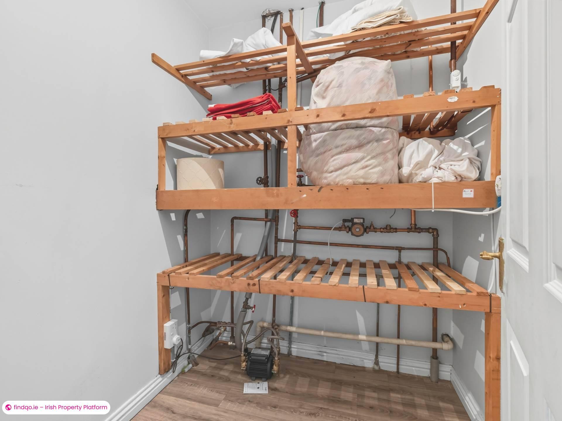 Detached house for Sale in Oughterard, Galway, H91 TKX5