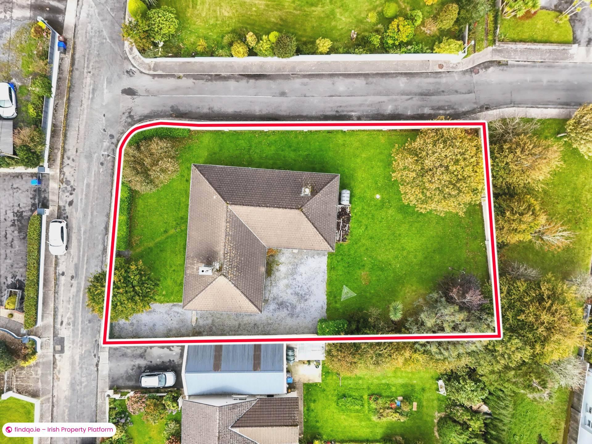 Detached house for Sale in Oughterard, Galway, H91 TKX5