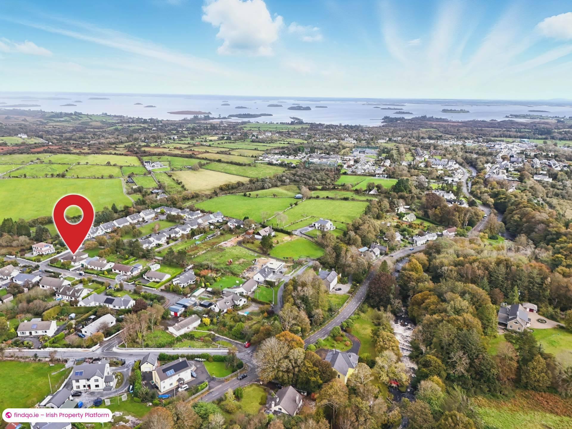 Detached house for Sale in Oughterard, Galway, H91 TKX5