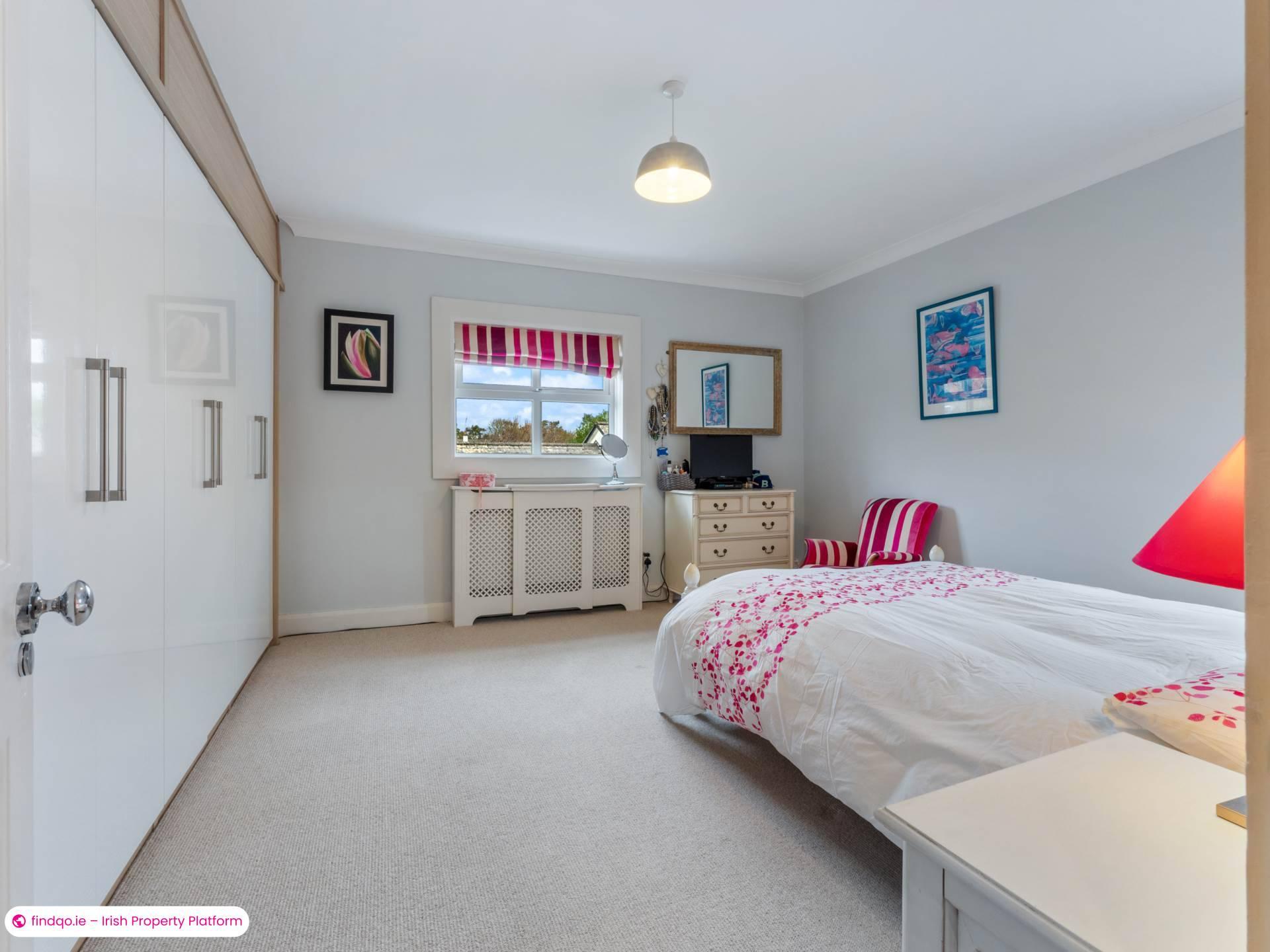 Detached house for Sale in Oughterard, Galway, H91 XHX8