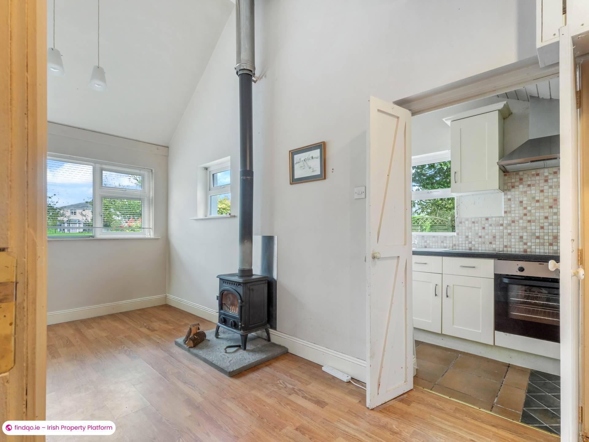 Detached house for Sale in Oughterard, Galway, H91 XHX8