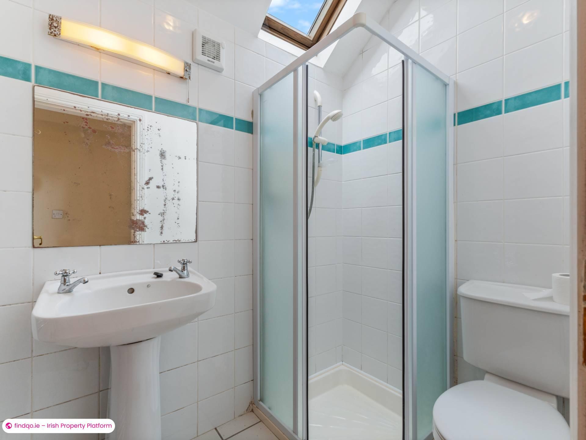 Detached house for Sale in Oughterard, Galway, H91 XHX8