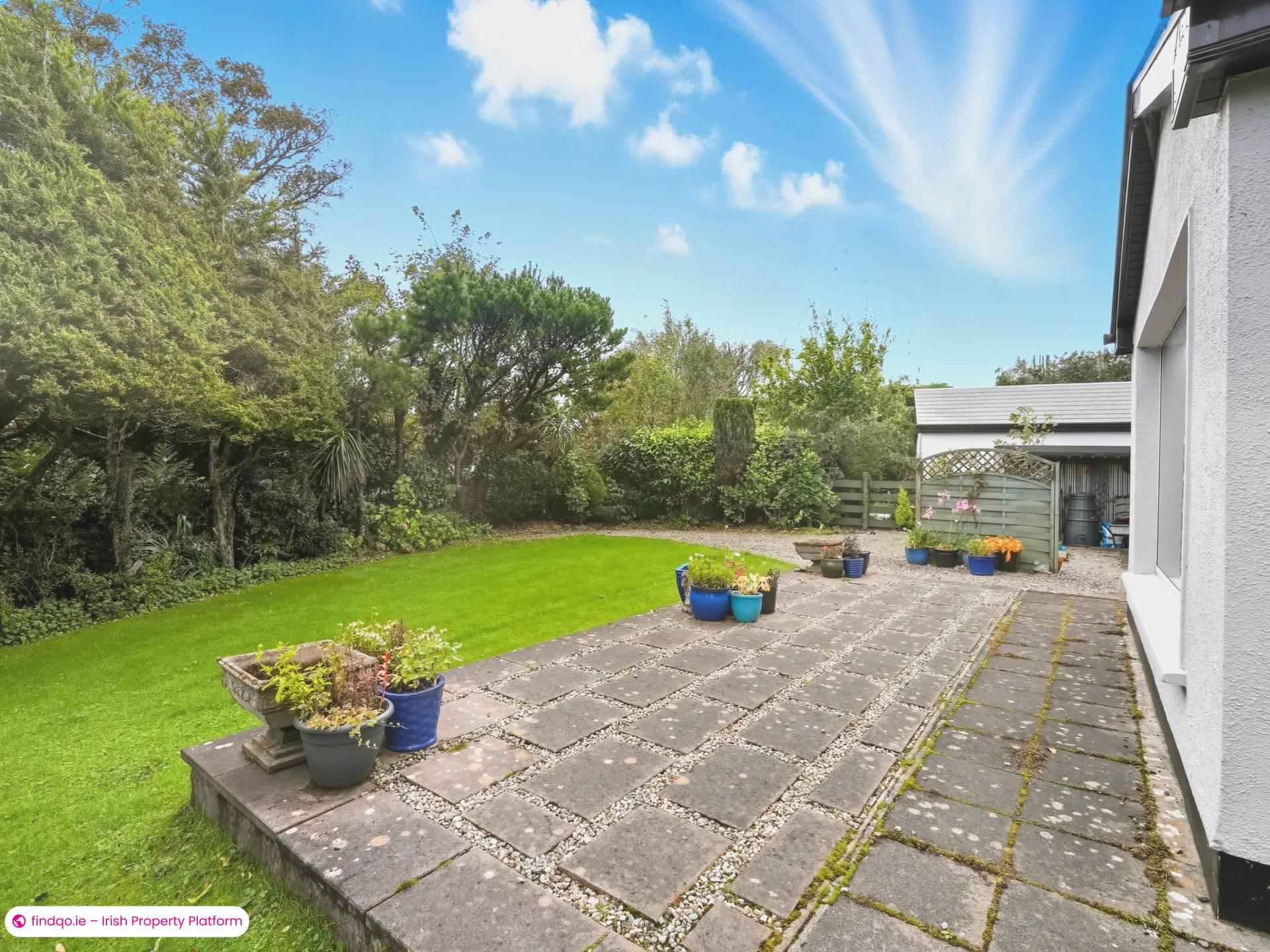 Detached house for Sale in Oughterard, Galway, H91 XHX8