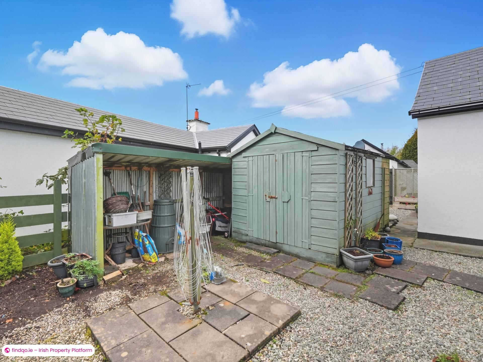 Detached house for Sale in Oughterard, Galway, H91 XHX8