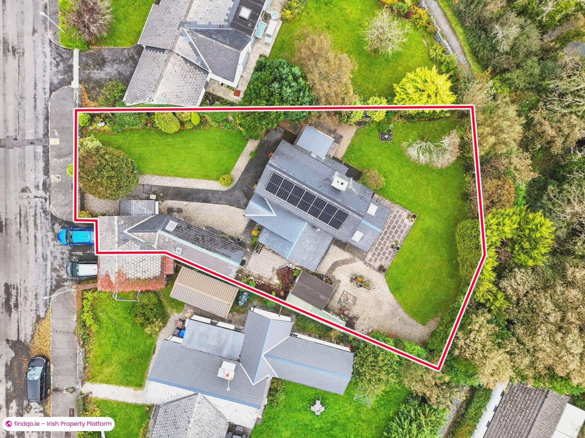 Detached house for Sale in Oughterard, Galway, H91 XHX8