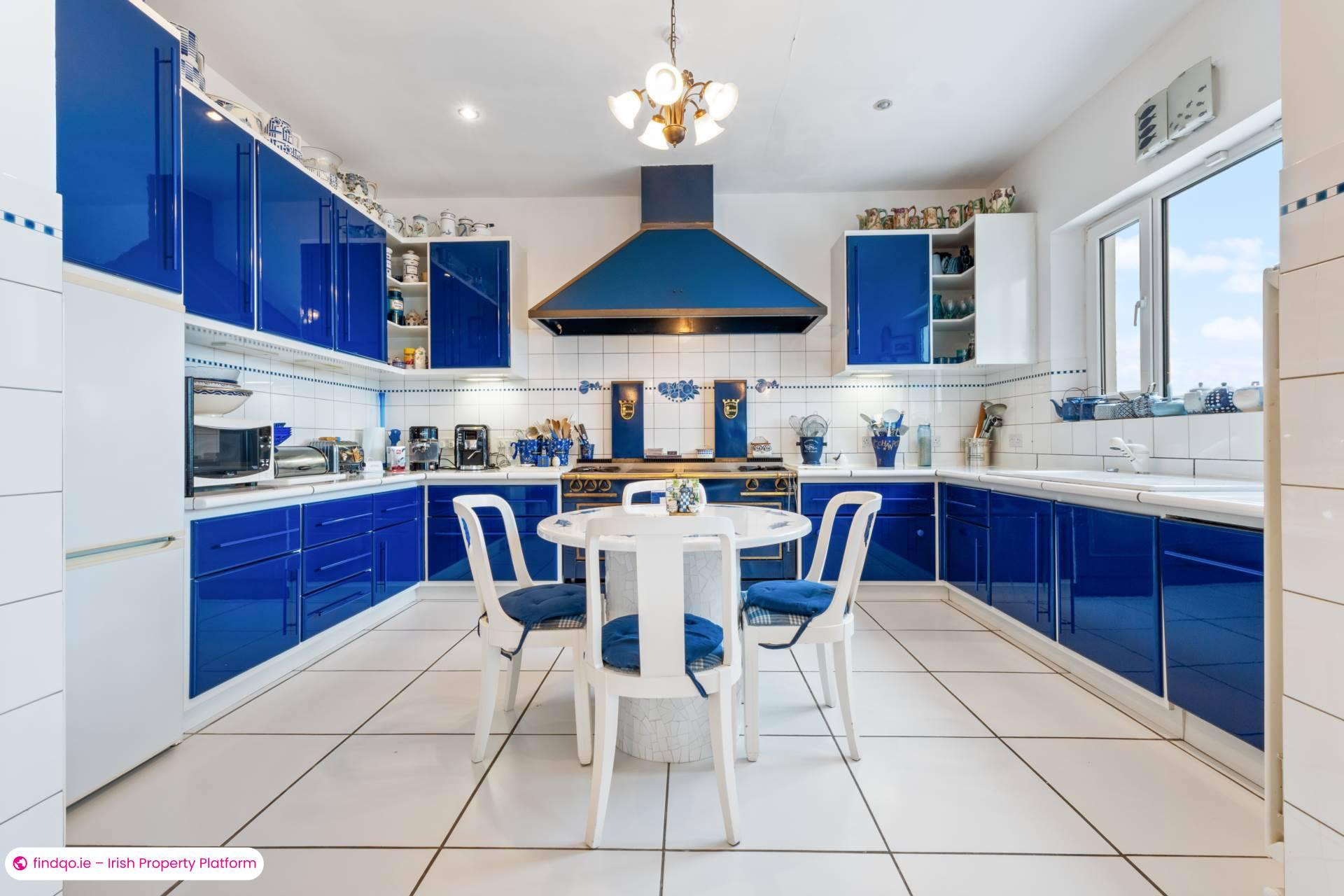 Detached house for Sale in Clifden, Galway