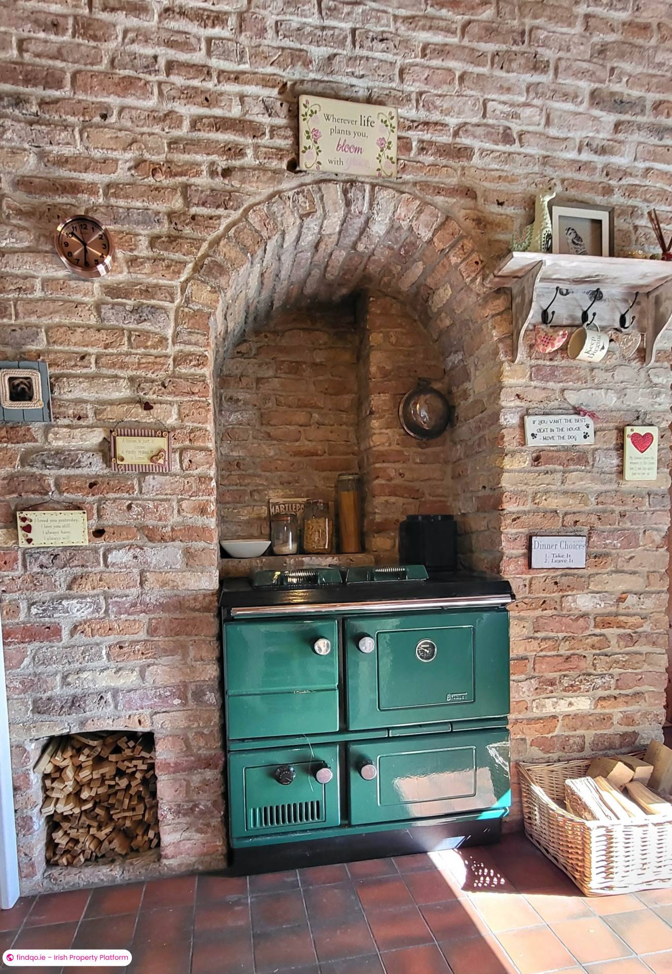 Detached house for Sale in Oughterard, Galway