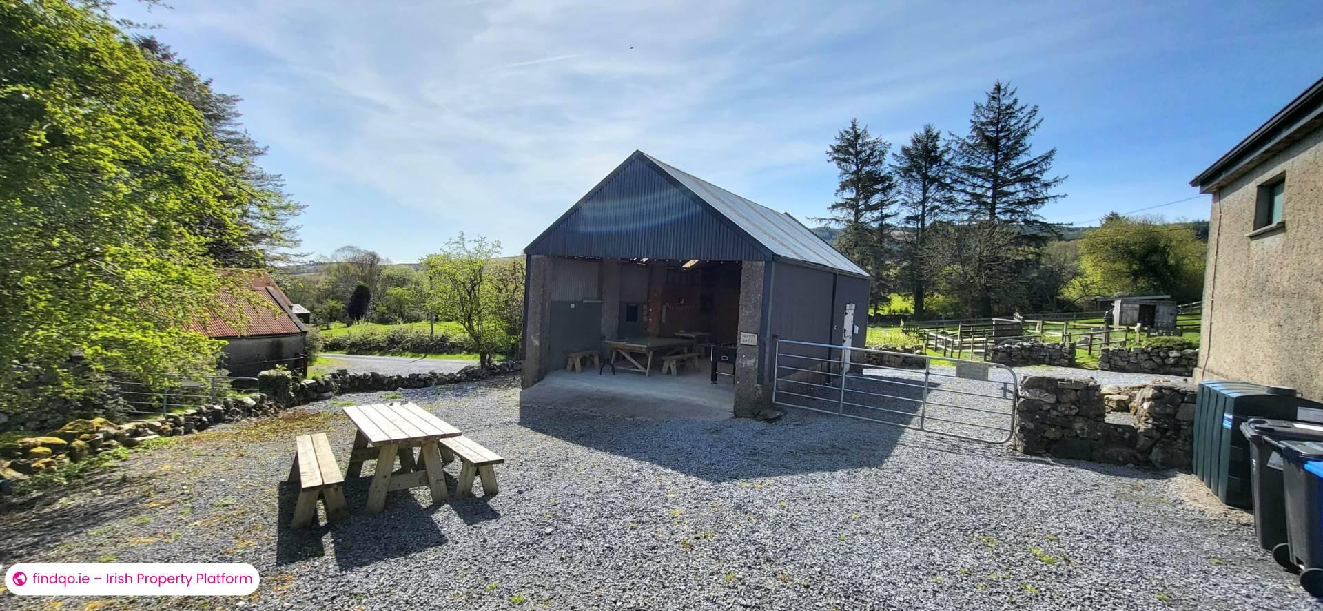 Detached house for Sale in Oughterard, Galway