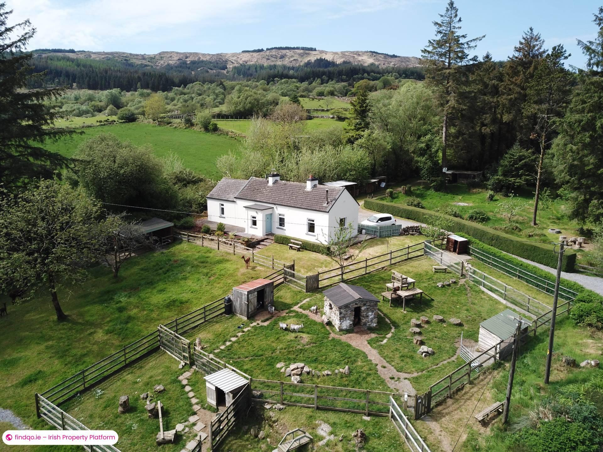 Detached house for Sale in Oughterard, Galway